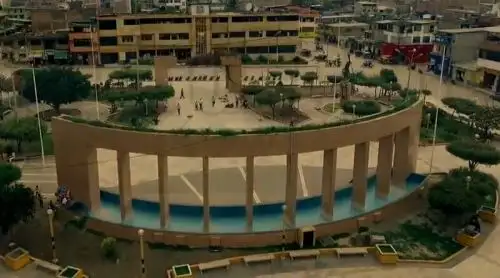 Plaza de Armas de Bagua Grande, capital de la provincia de Utcubamba, región Amazonas.