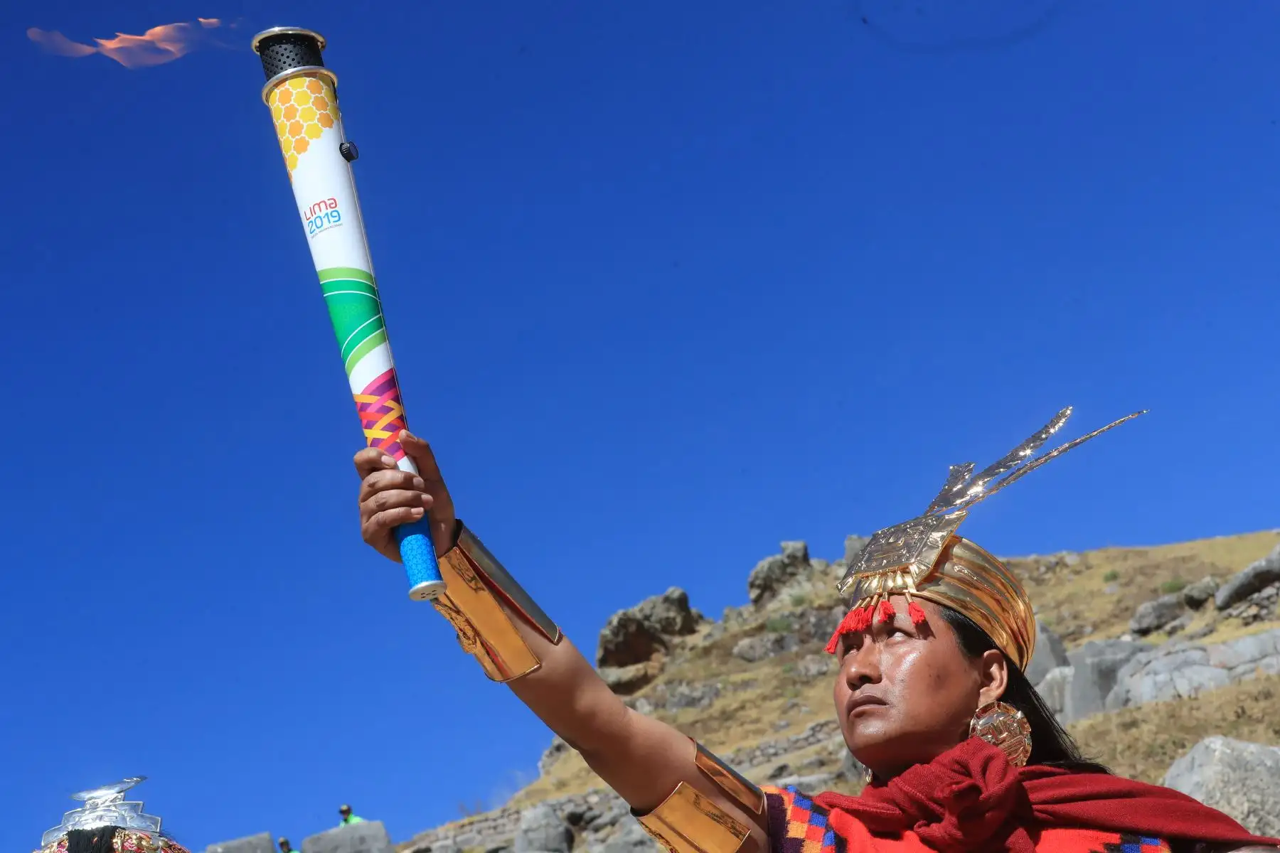 Antocha de los Juegos Panamericanos recorre los principales atractivos turísticos de la ciudad del Cusco.

Foto: ANDINA/Juan Carlos Guzmán Negrini.