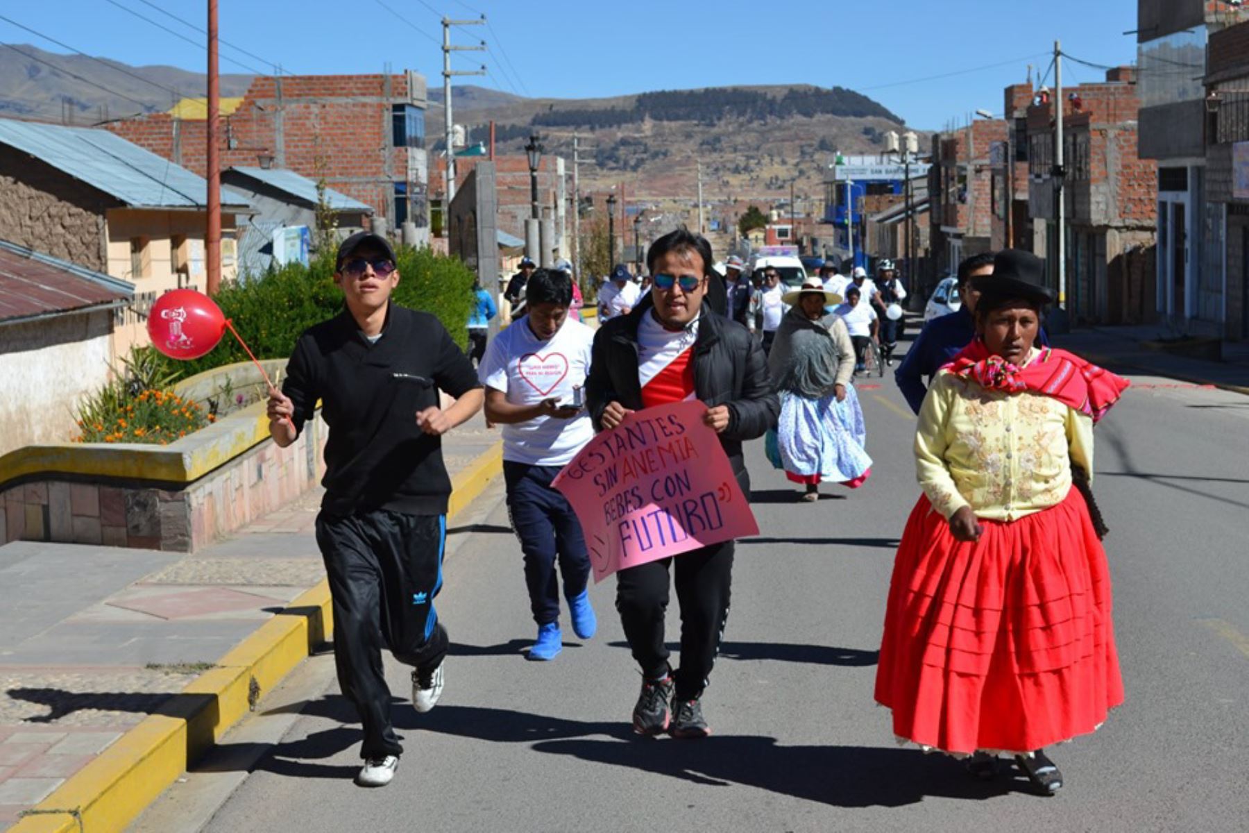 Con maratón de hierro promueven campaña contra la anemia infantil en Puno. ANDINA/Difusión