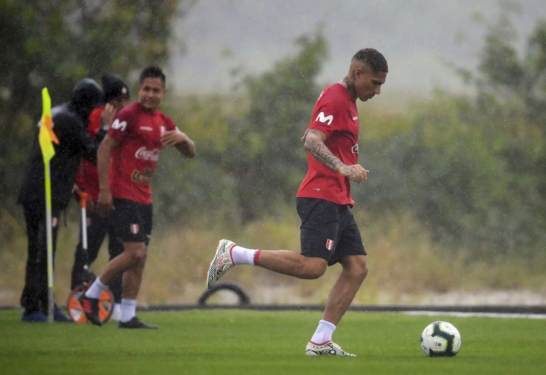 Paolo Guerrero, de Perú, participa en un entrenamiento en Río de Janeiro el 5 de julio de 2019, antes de su final contra Brasil en la Copa América 2019.Foto:AFP