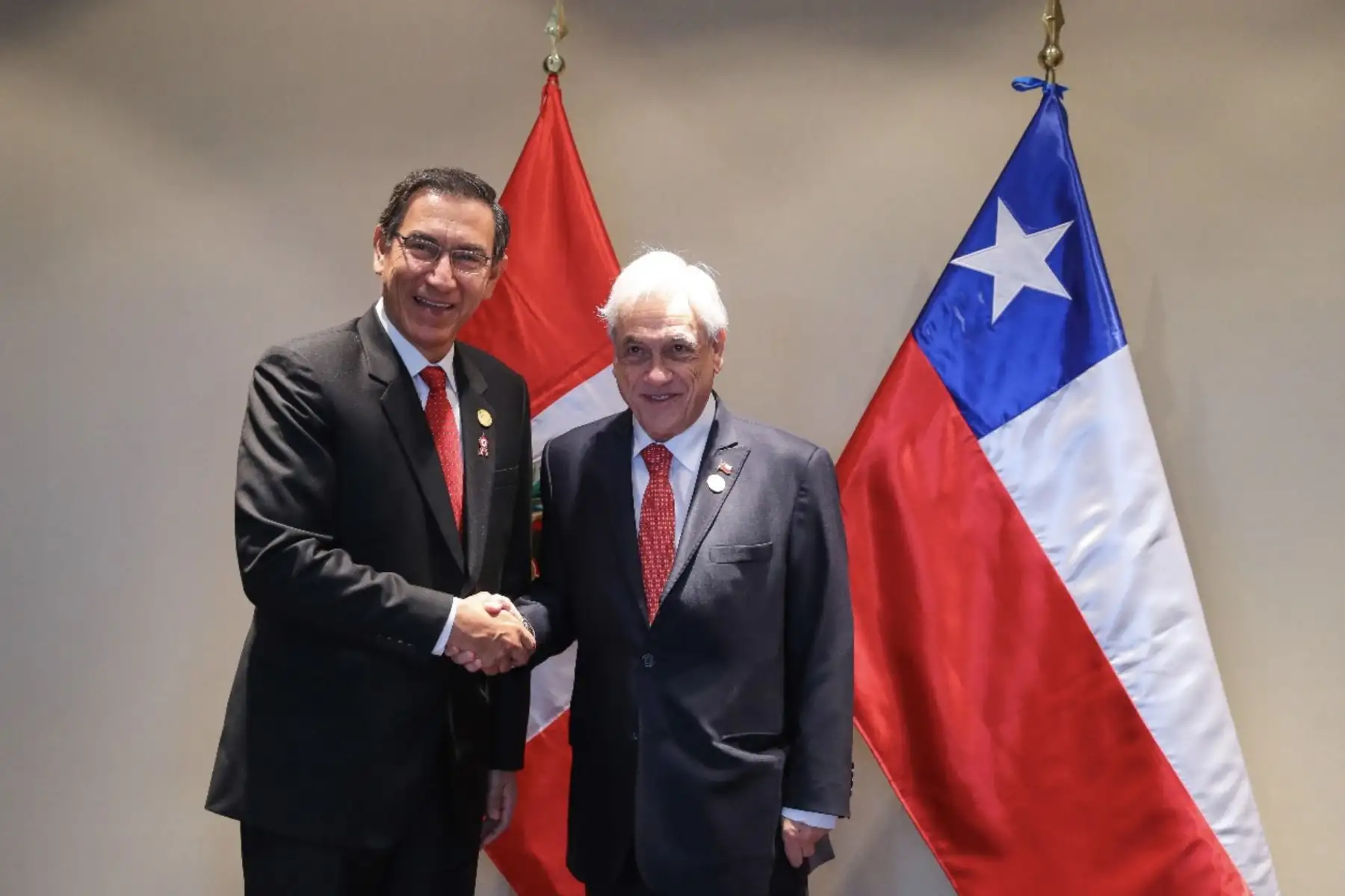 El presidente Martin Vizcarra sostiene una reunión con el presidente de Chile, 
Sebastian Piñera, para abordar temas de integración fronteriza y asuntos prioritarios de la agenda bilateral.
Foto: ANDINA/Prensa Presidencia