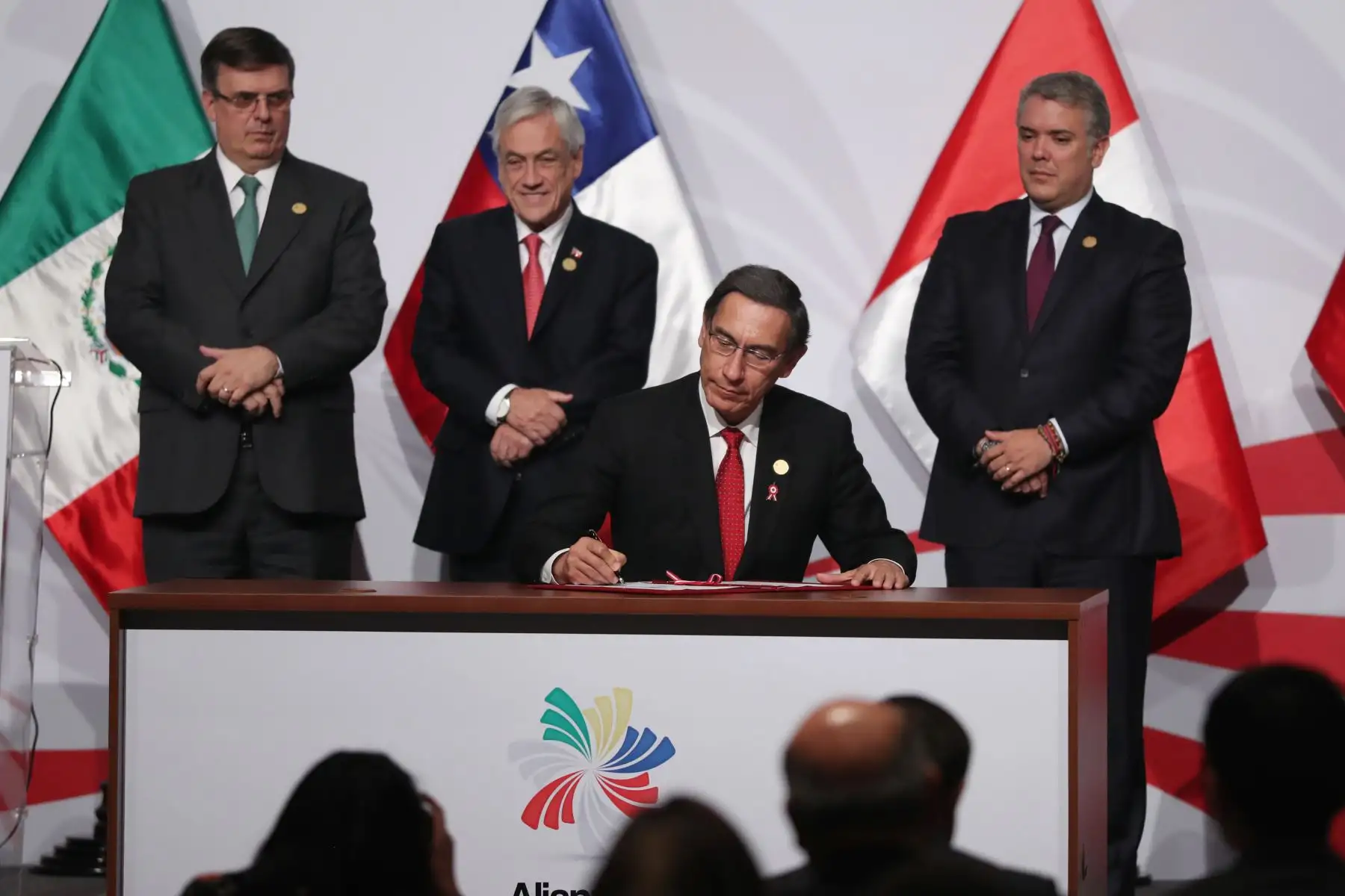 Presidentes, Martin Vizcarra, Iván Duque, Sebastián Piñera y Canciller Marcelo Ebrand firman declaración de Lima en el marco de la XIV Cumbre de la Alianza del Pacifico. Foto: ANDINA/Melina Mejía