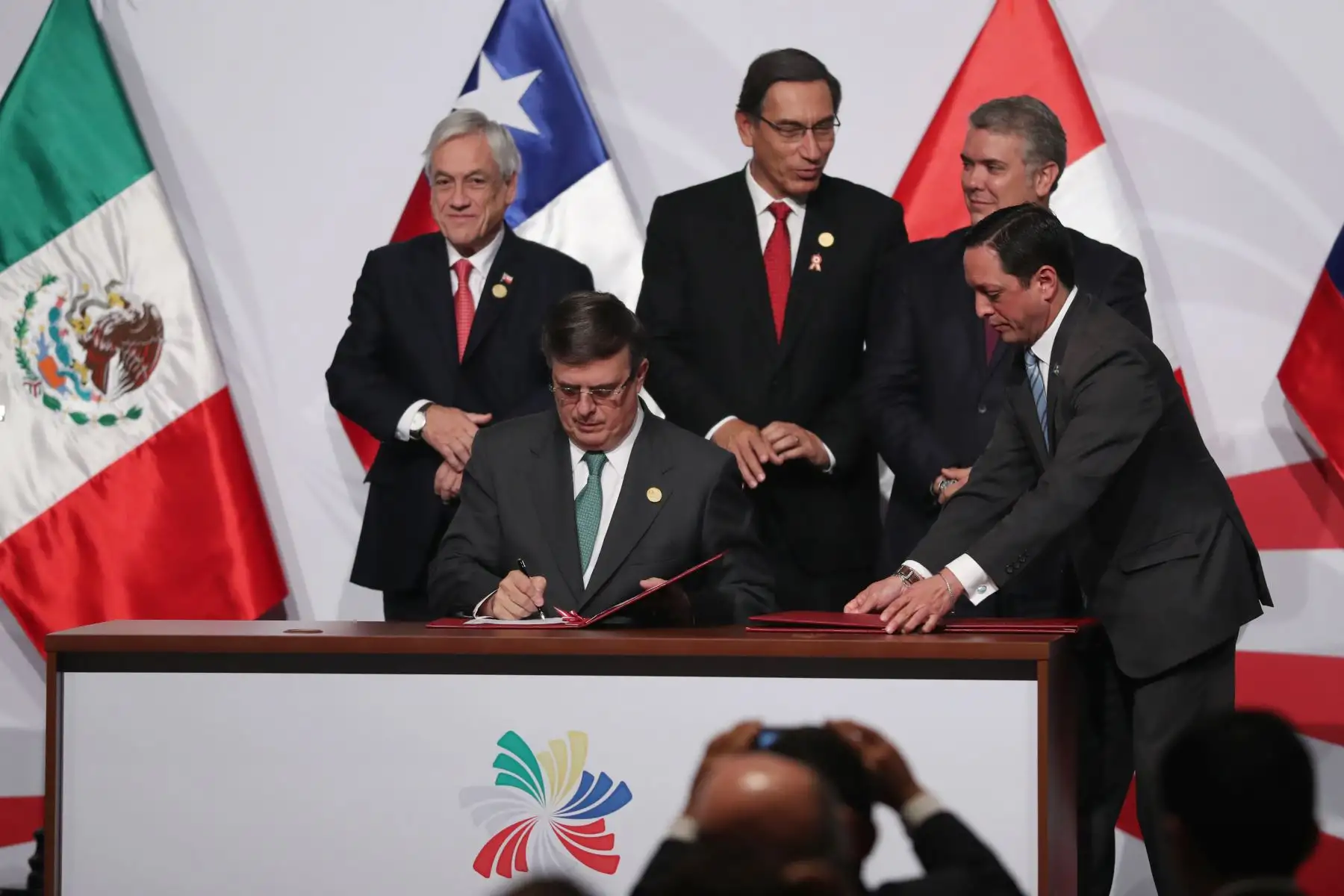 Presidentes, Martin Vizcarra, Iván Duque, Sebastián Piñera y Canciller Marcelo Ebrand firman declaración de Lima en el marco de la XIV Cumbre de la Alianza del Pacifico. Foto: ANDINA/Melina Mejía