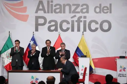 Hugo Coya, presidente de IRTP participa en la firma de cooperación interinstitucional en el marco de la Alianza Del Pacífico. ANDINA/Melina Mejía