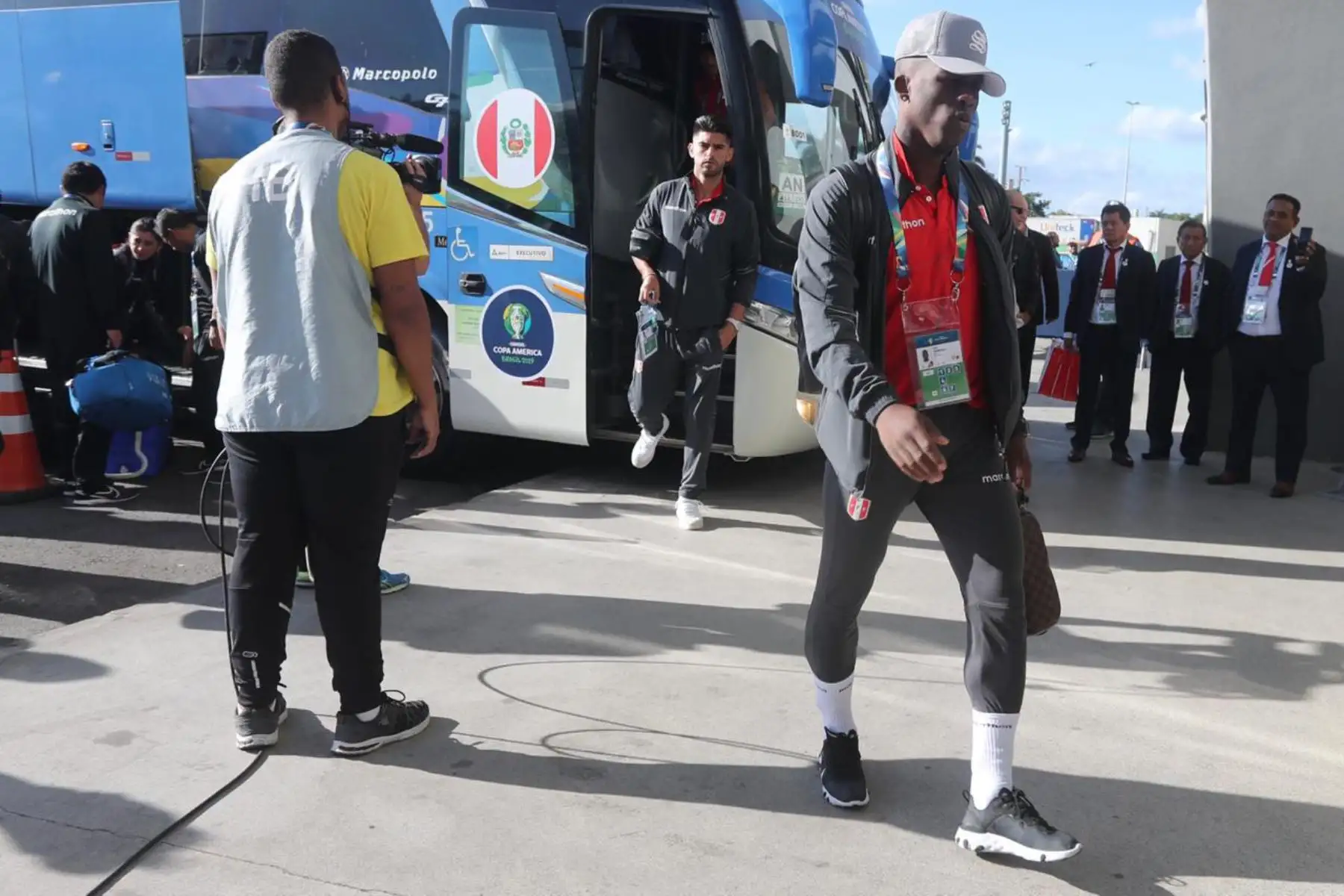 Llegada de la selección peruana al Maracana donde jugará la final de la Copa América 2019 ante Brasil.
Foto: FPF