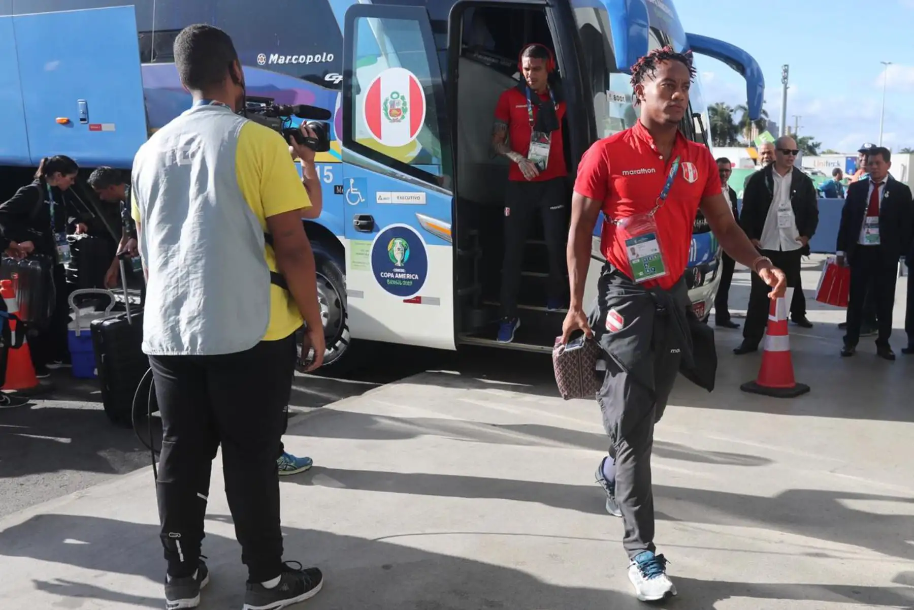 Llegada de la selección peruana al Maracana donde jugará la final de la Copa América 2019 ante Brasil.
Foto: FPF
