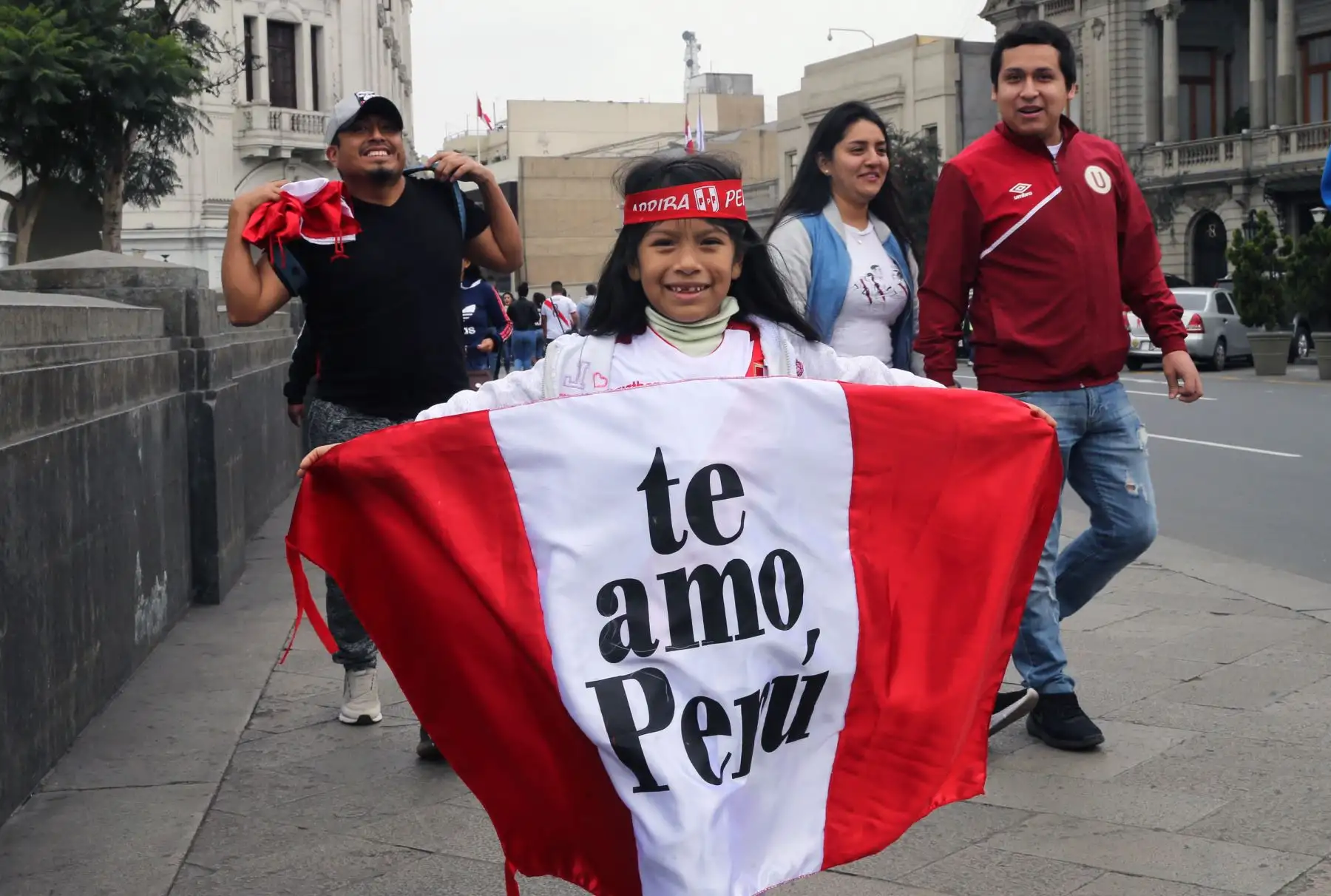 Hinchas de la selección peruana . Foto: ANDINA/Norman Córdova
