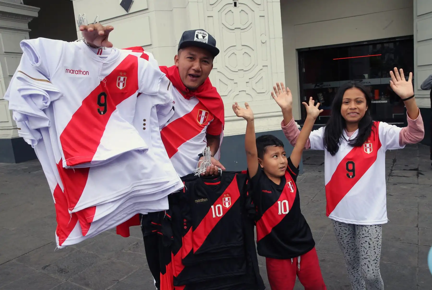 Hinchas de la selección peruana . Foto: ANDINA/Norman Córdova