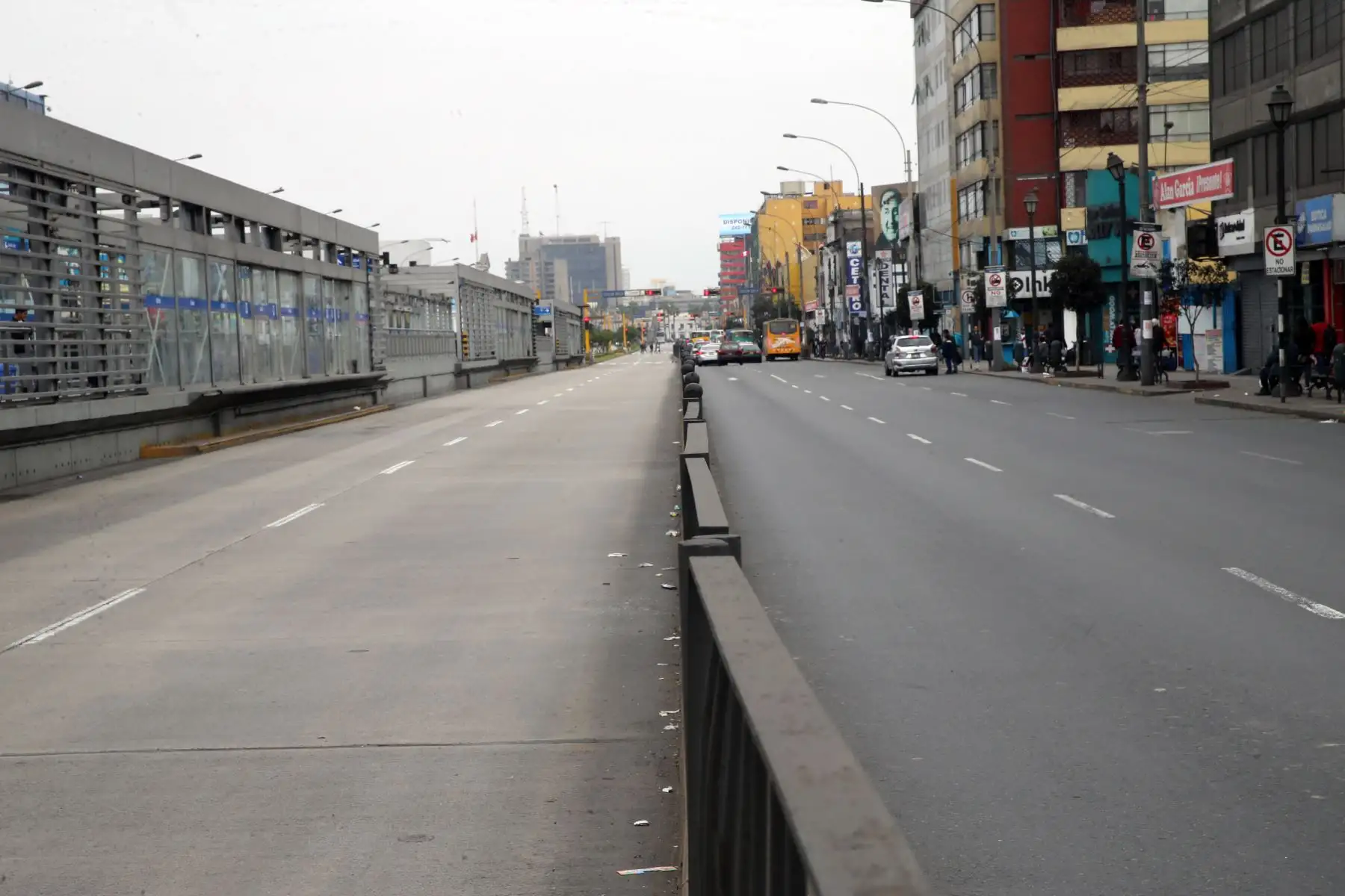 Avenida Alfonso Ugarte. Foto: ANDINA/Norman Córdova