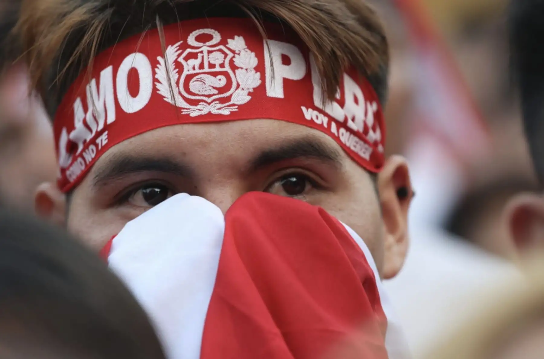 Plaza de Armas de Lima: Imágenes más emocionantes durante el partido entre Perú Vs Brasil.
Foto: ANDINA/Melina Mejía