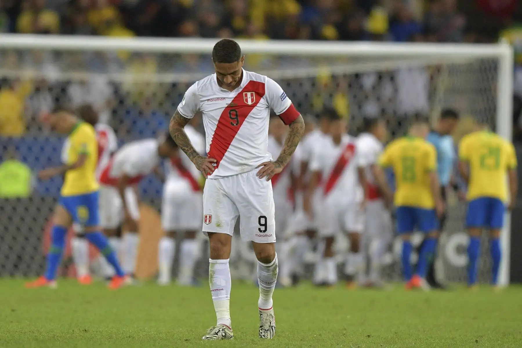 Paolo Guerrero, de Perú, aparece en una foto durante el partido final de la Copa América de fútbol contra Brasil en el Estadio Maracaná de Río de Janeiro, Brasil.
Foto: AFP