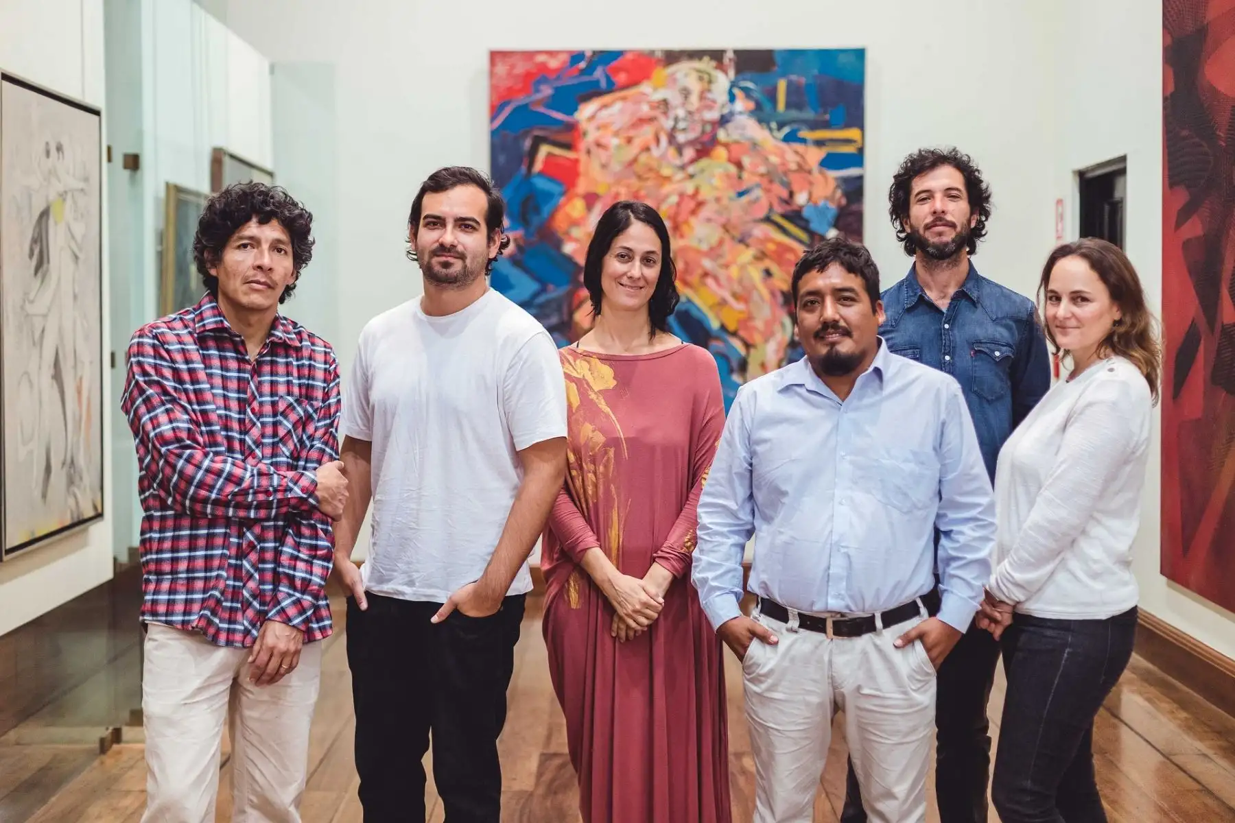 Algunos ganadores y finalistas del premio de Pintura del Banco Central de Reserva.