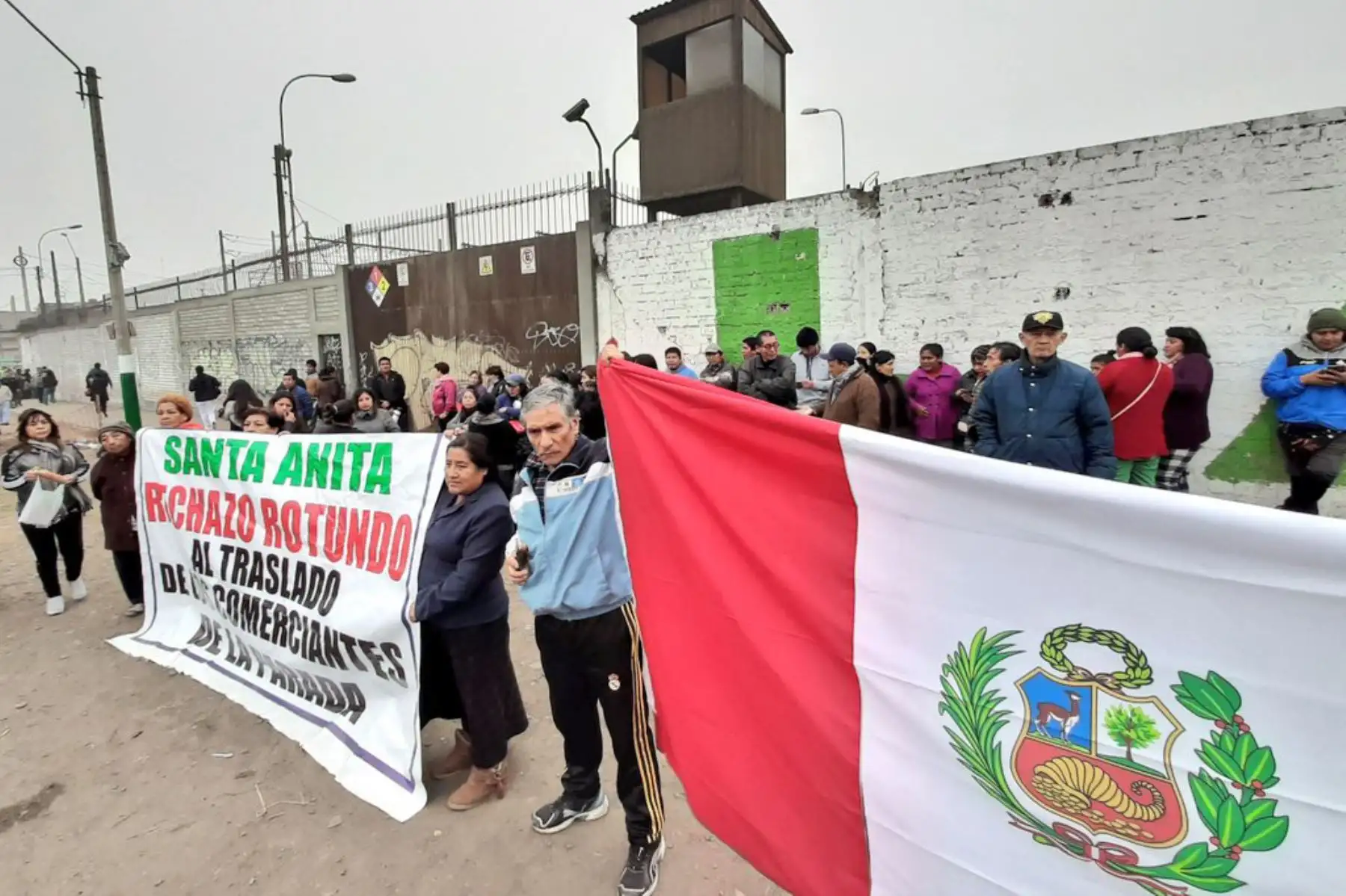 Terreno Tierra Prometida de Santa Anita fue clausurado. Foto: Andina/difusión