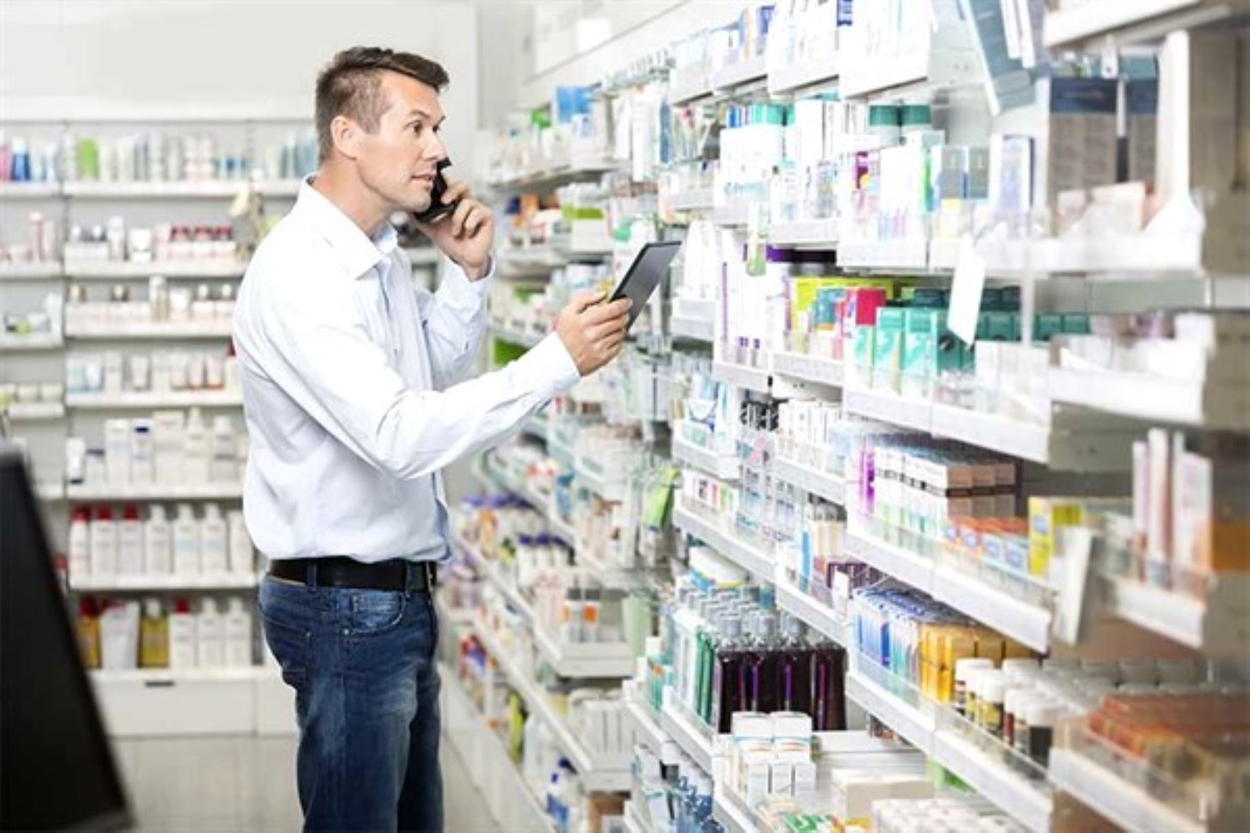 OPS: con los genéricos en las farmacias bajarán precios de medicinas. Foto: ANDINA/archivo.