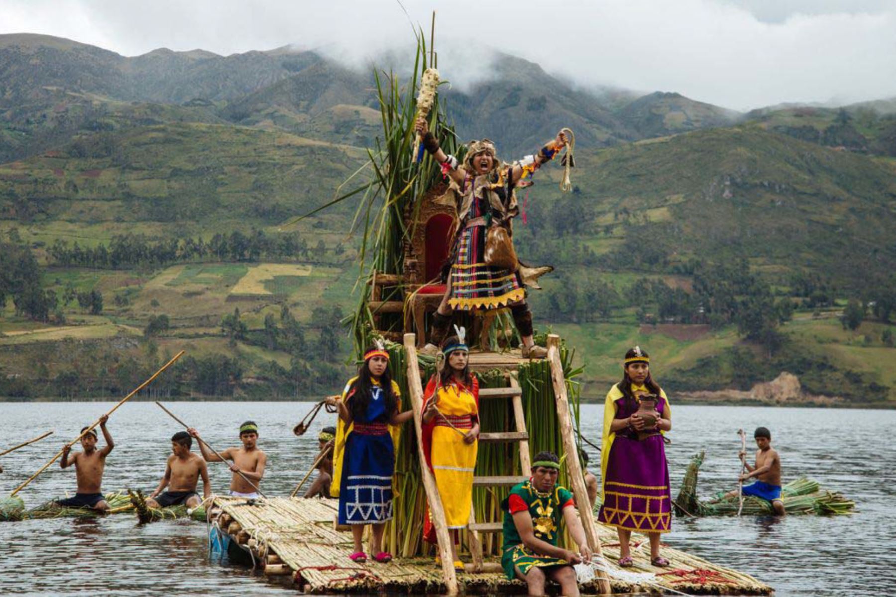La festividad del Sondor Raymi, que se celebra en junio, es la escenificación del origen de la civilización chanka en la mítica laguna de Pacucha, y de la decisiva batalla entre chankas e incas, dos civilizaciones en disputa por el control del fértil y estratégico valle de Apurímac.