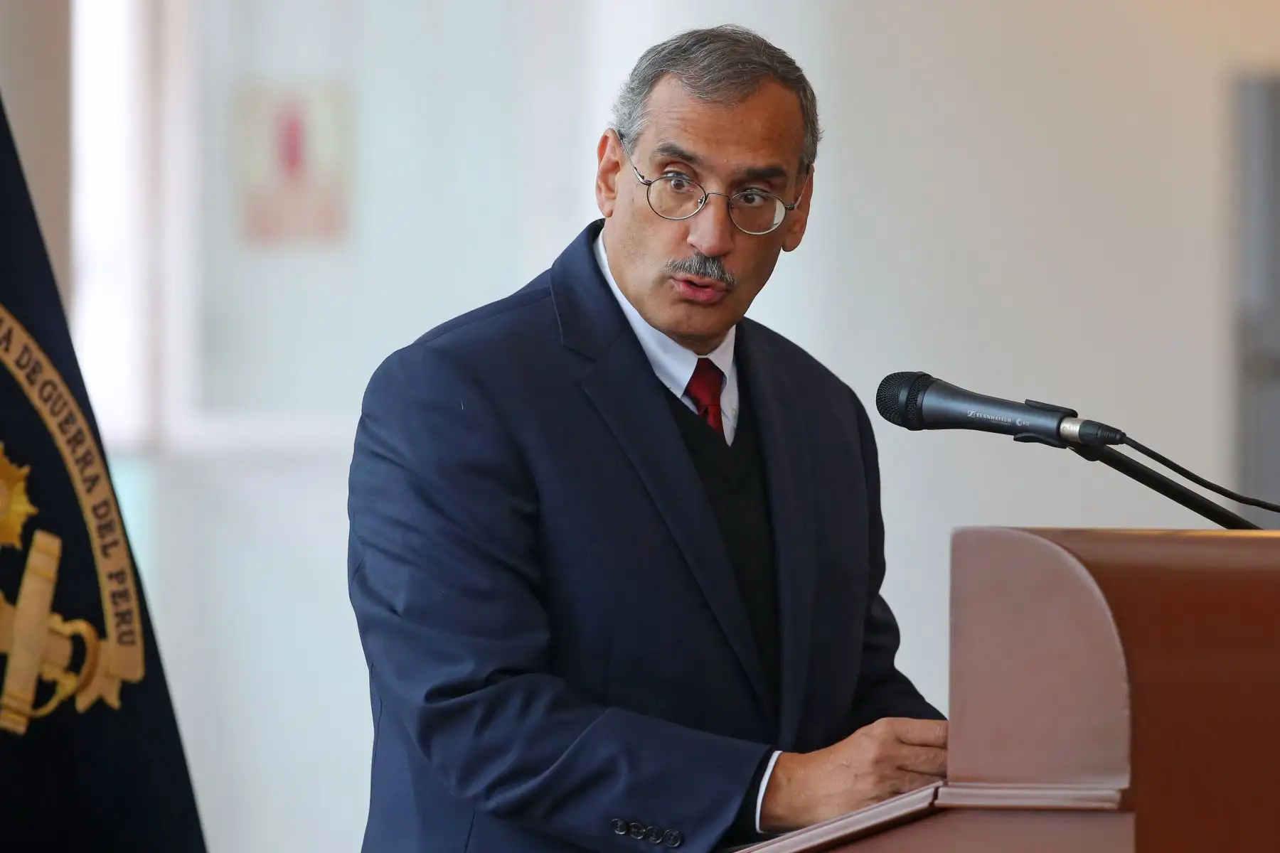 Krishna Urs Embajador de estados Unidos de América, informa sobre los Médicos de la Armada de los EEUU, llegan al Puerto del Callao para brindar ayuda en temas de salud para los menos favorecidos. Foto: ANDINA/Vidal Tarqui