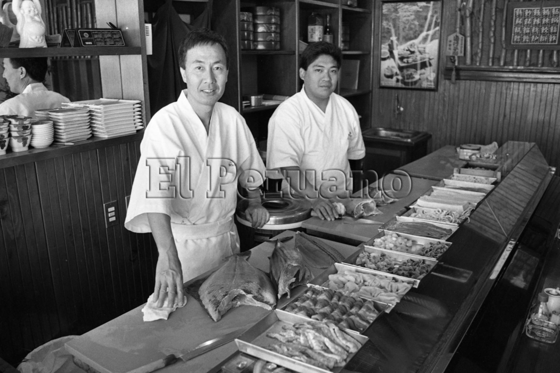 Lima - 29 octubre 1993 / Restaurante de comida japonesa "Matsuei".