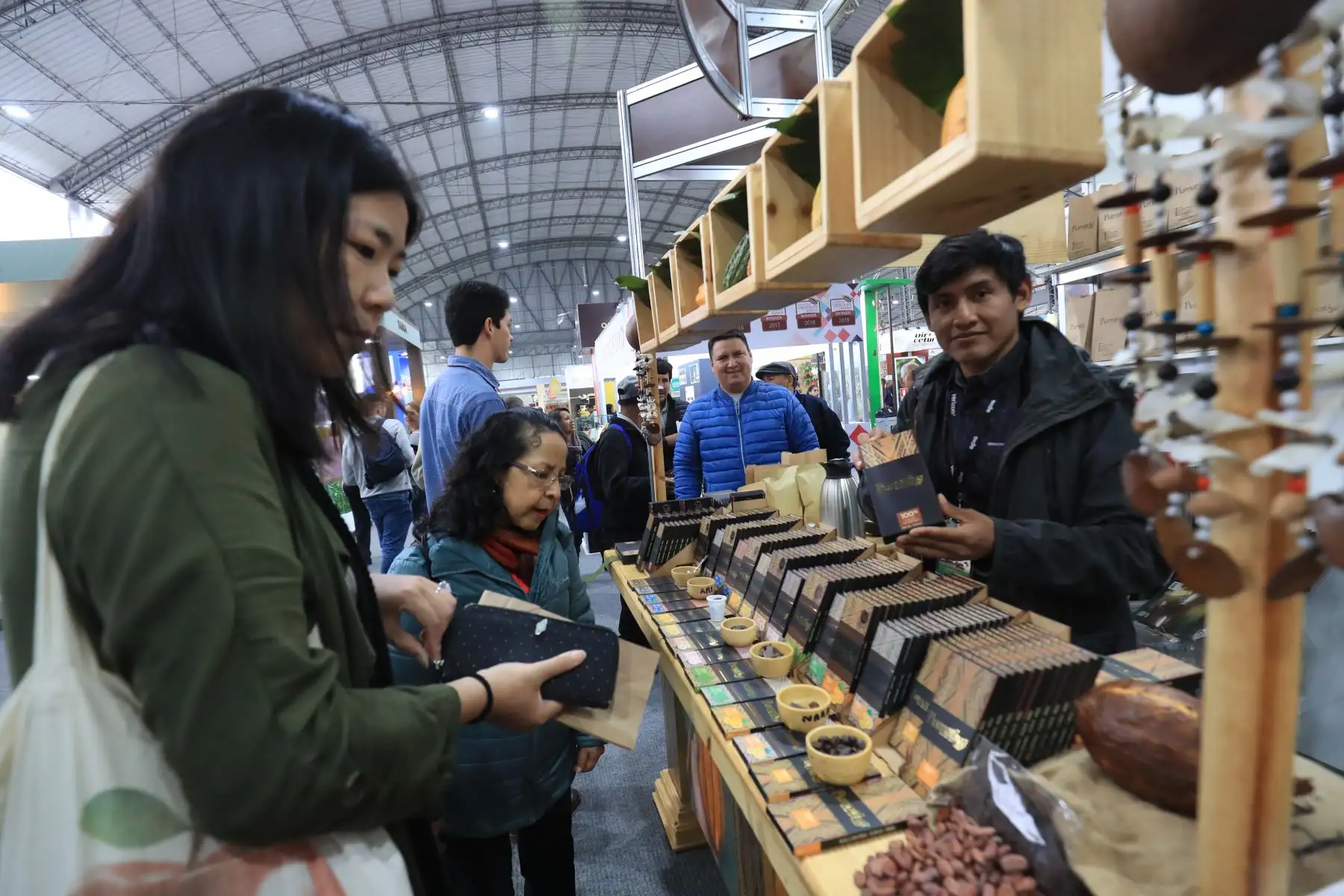 Salón del Cacao y Chocolate es una oportunidad de negocio para 500 familias cacaoteras, afirma el Minagri. ANDINA/Juan Carlos Guzmán
