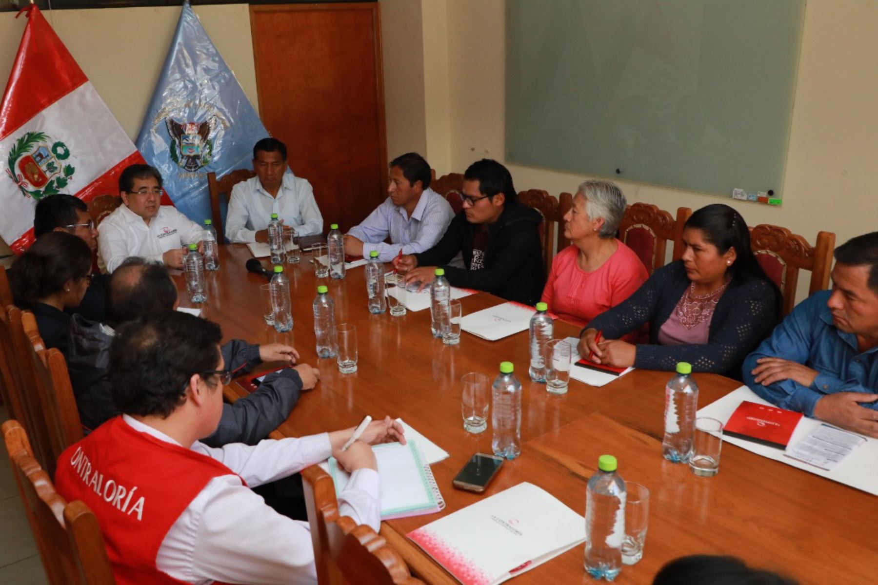 Contralor Nelson Shack se reunió con alcaldes de Huaylas y Yungay, en Áncash y encabezó operativo de verificación sobre la designación de funcionarios en cargos de confianza.