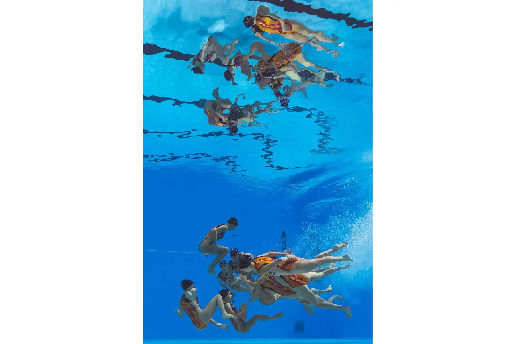 El equipo de Italia compite en la final de natación artística de rutina en el Campeonato Mundial 2019. Foto: AFP