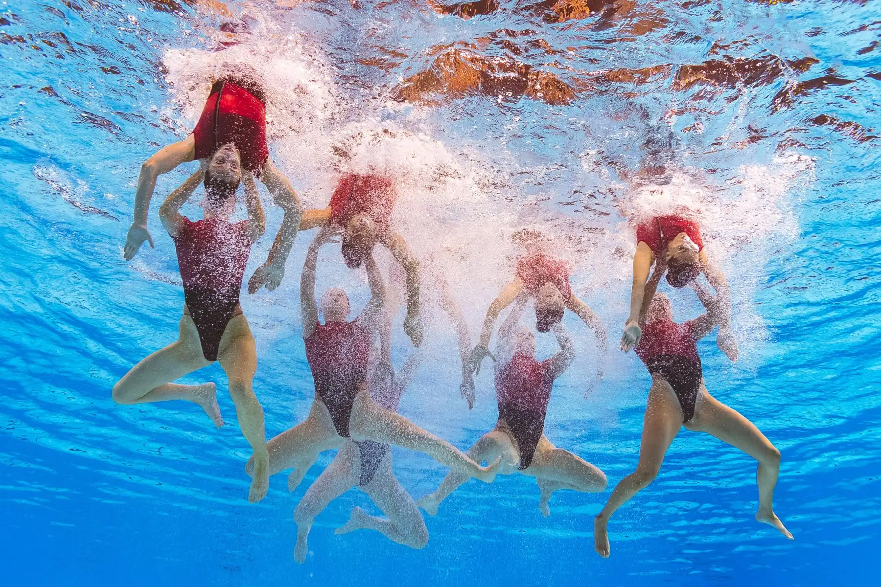 El equipo de España compite en la final de natación artística de rutina en el Campeonato Mundial 2019. Foto: AFP