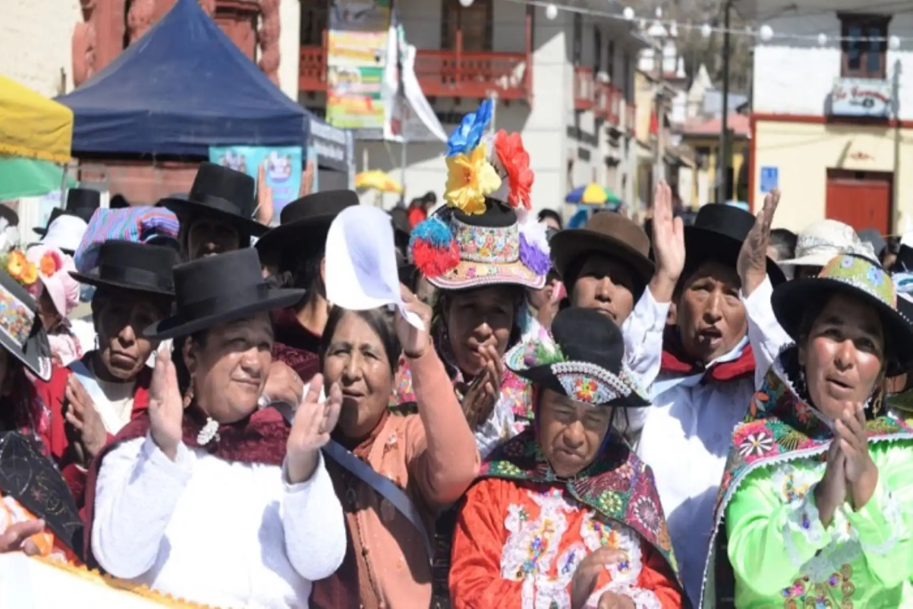 Como parte de su trabajo para el cierre de brechas de género, el Ministerio de la Mujer y Poblaciones Vulnerables (Mimp) lanzó el Programa de Empoderamiento de las Mujeres de Huancavelica, a fin de fortalecer sus capacidades para contribuir al ejercicio pleno de sus derechos con igualdad y libre de violencia.