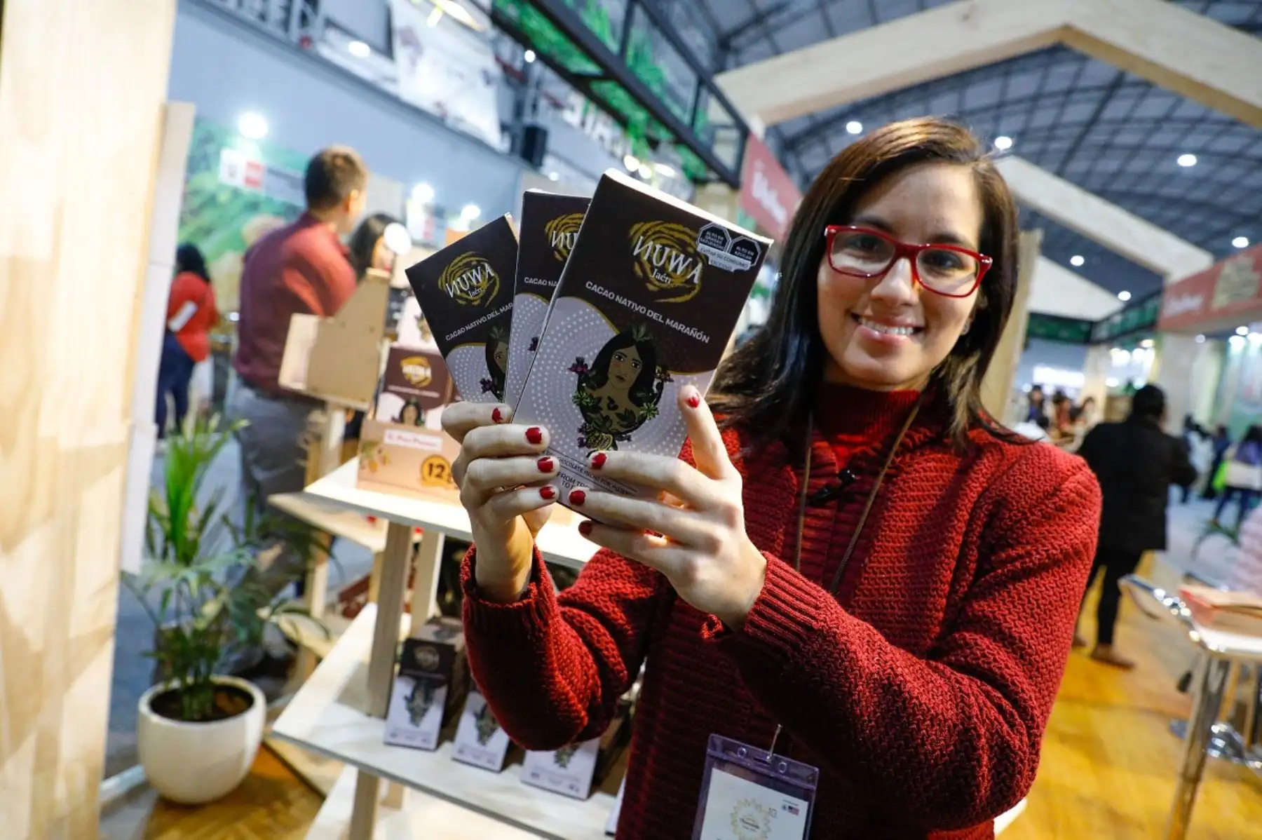 Empresaria de chocolate en X Feria del Cacao y Chocolate. Foto: Cortesía.