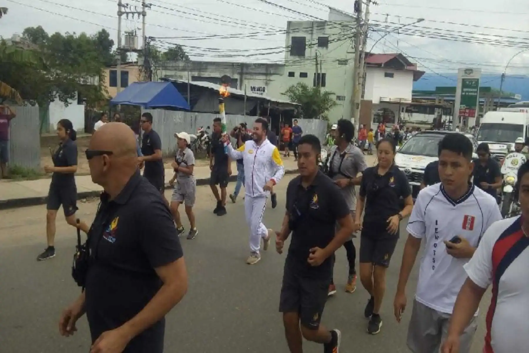 La antorcha de los Juegos Panamericanos y Parapanamericanos Lima 2019, recorre desde esta mañana la ciudad de Tarapoto, en la región San Martín, así como los distritos La Banda de Shilcayo y Morales, y culminará en la tarde en la plaza central de Tarapoto, cumpliendo un recorrido de 26 kilómetros.