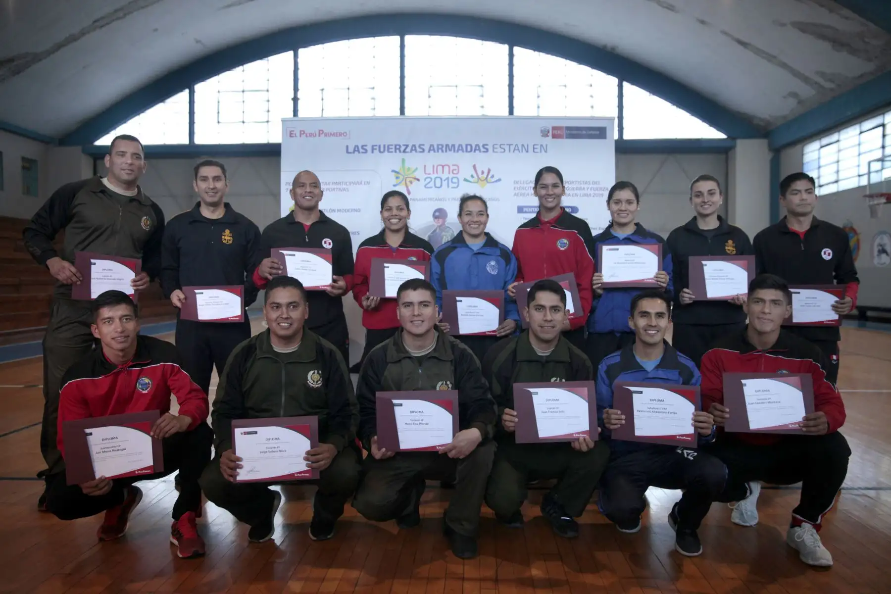 Ministro de Defensa, Jorge Moscoso, presenta deportistas militares clasificados a los Juegos Panamericanos Lima 2019. 
Foto: ANDINA/Miguel Mejía Castro