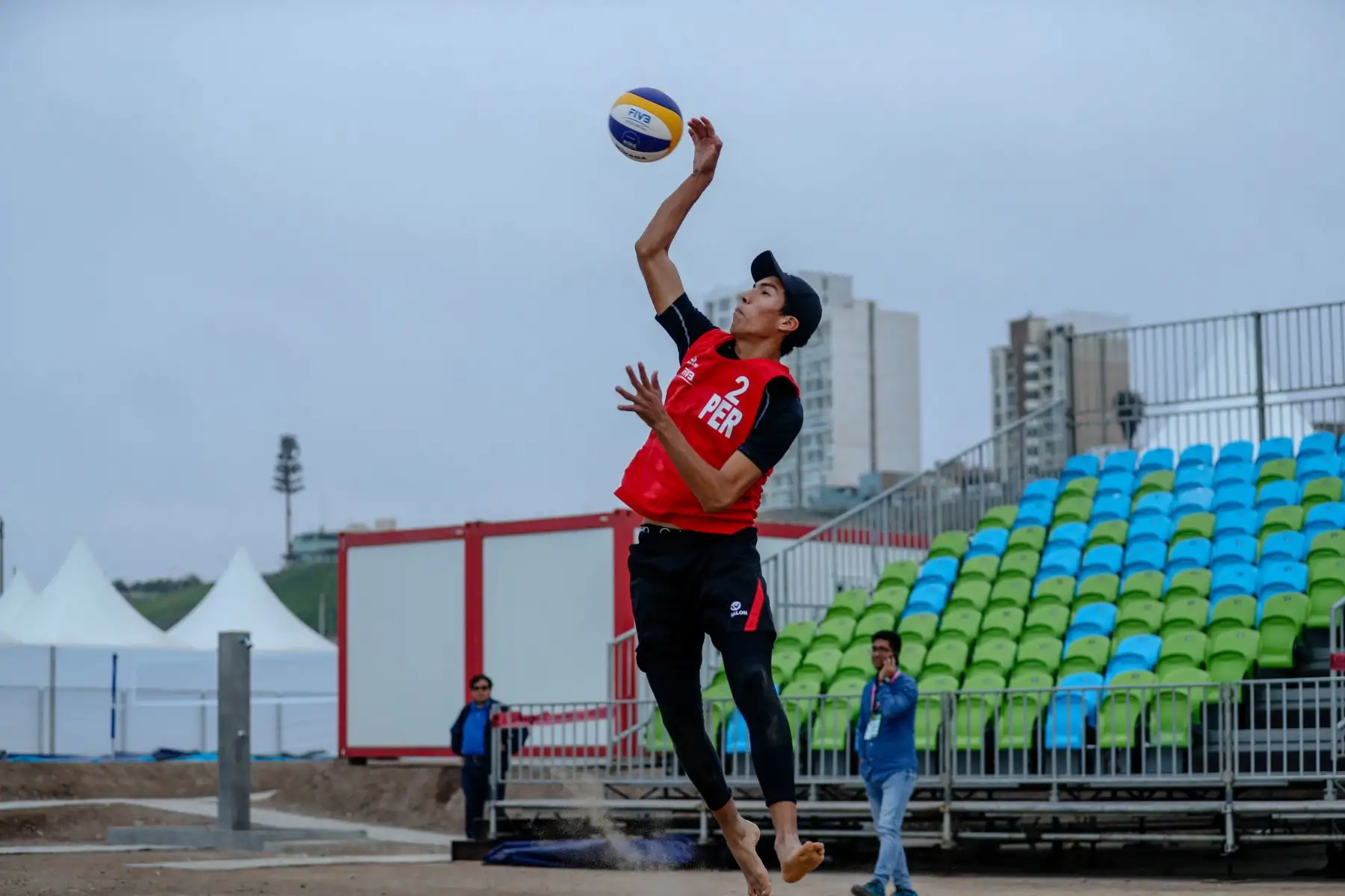 Recorrido de los seleccionados de vóleibol de playa y patinaje de velocidad en la sede Costa Verde San Miguel, con la presencia del presidente de COPAL, Carlos Neuhaus Foto: ANDINA/Josue Ramos