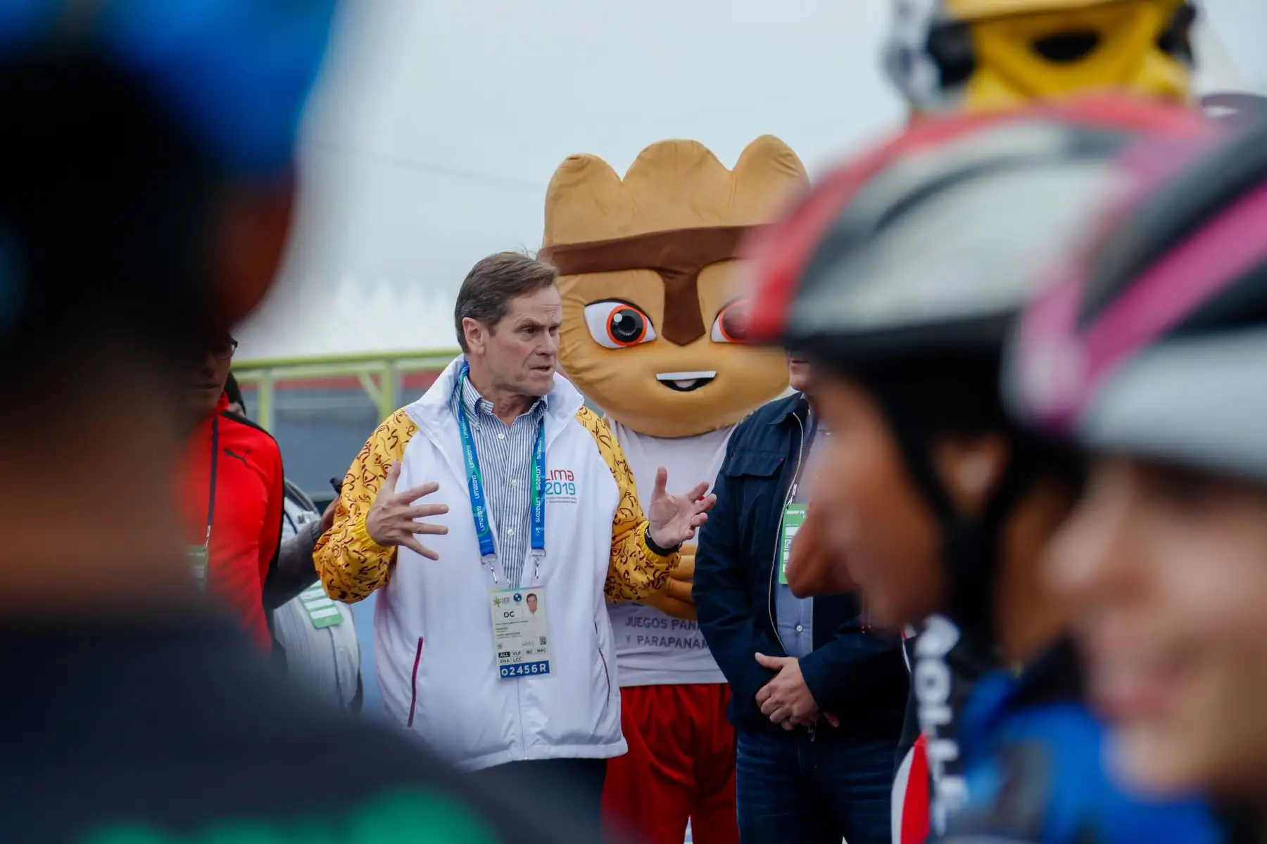 Recorrido de los seleccionados de vóleibol de playa y patinaje de velocidad en la sede Costa Verde San Miguel, con la presencia del presidente de COPAL, Carlos Neuhaus Foto: ANDINA/Josue Ramos