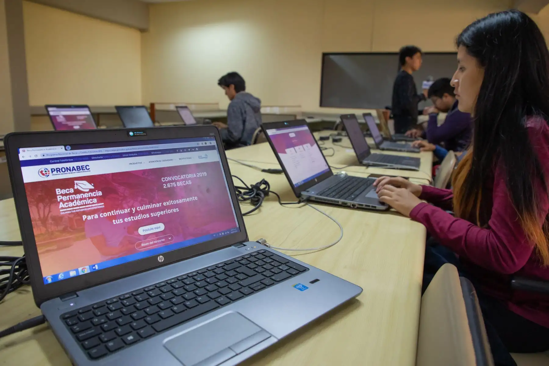 Estudiantes de Trujillo y Tumbes lideran postulaciones a Beca Permanencia 2019, destaca Pronabec.