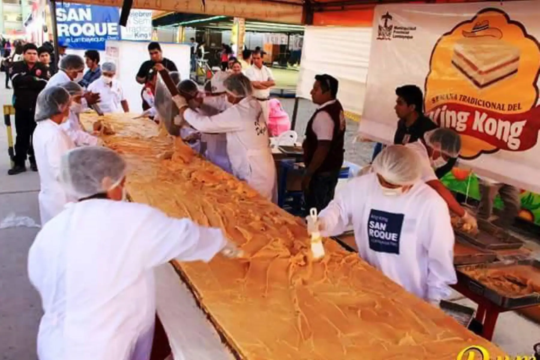 Alrededor de 40 panificadores participarán en la elaboración del King Kong gigante en Lambayeque que pesará cerca de 1 tonelada. Foto: ANDINA/Difusión.