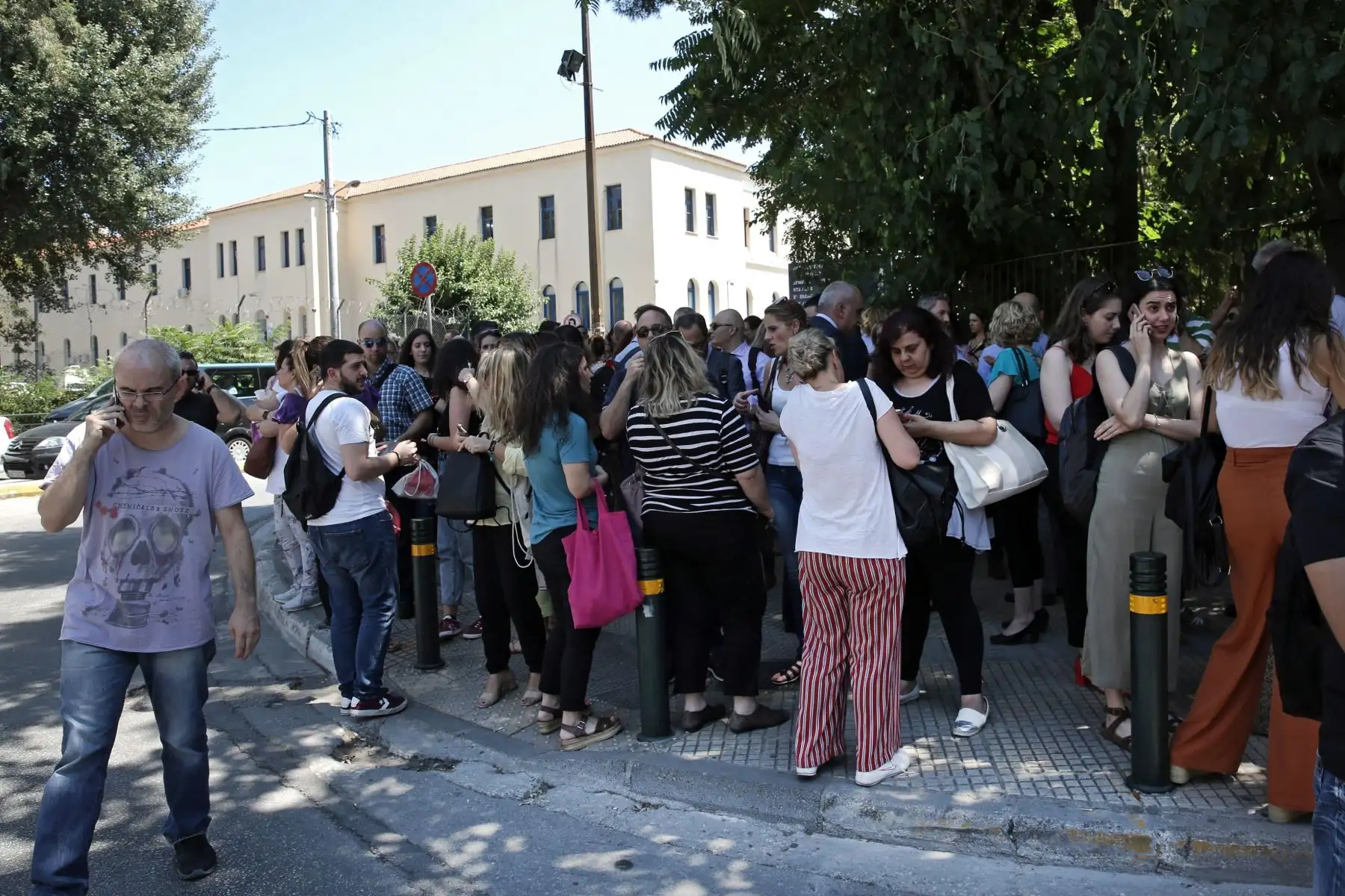 Un terremoto de magnitud 5,1 en la escala de Richter sacudió este mediodía la capital de Grecia. Foto: EFE