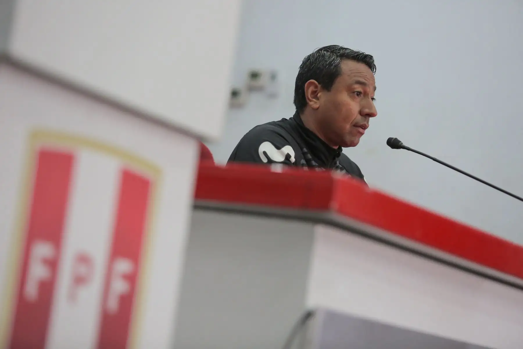 Conferencia de prensa de Nolberto Solano entrenador de la Selección Peruana de Fútbol Sub 23.Foto: ANDINA/ David Huamaní