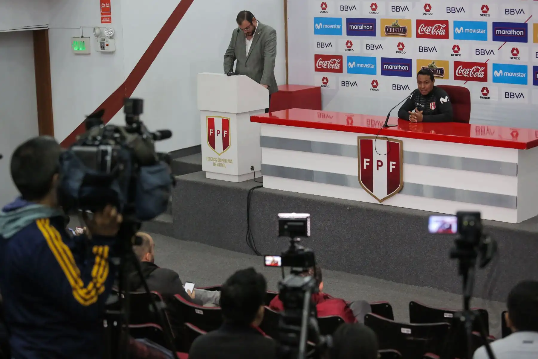 Conferencia de prensa de Nolberto Solano entrenador de la Selección Peruana de Fútbol Sub 23.Foto: ANDINA/ David Huamaní