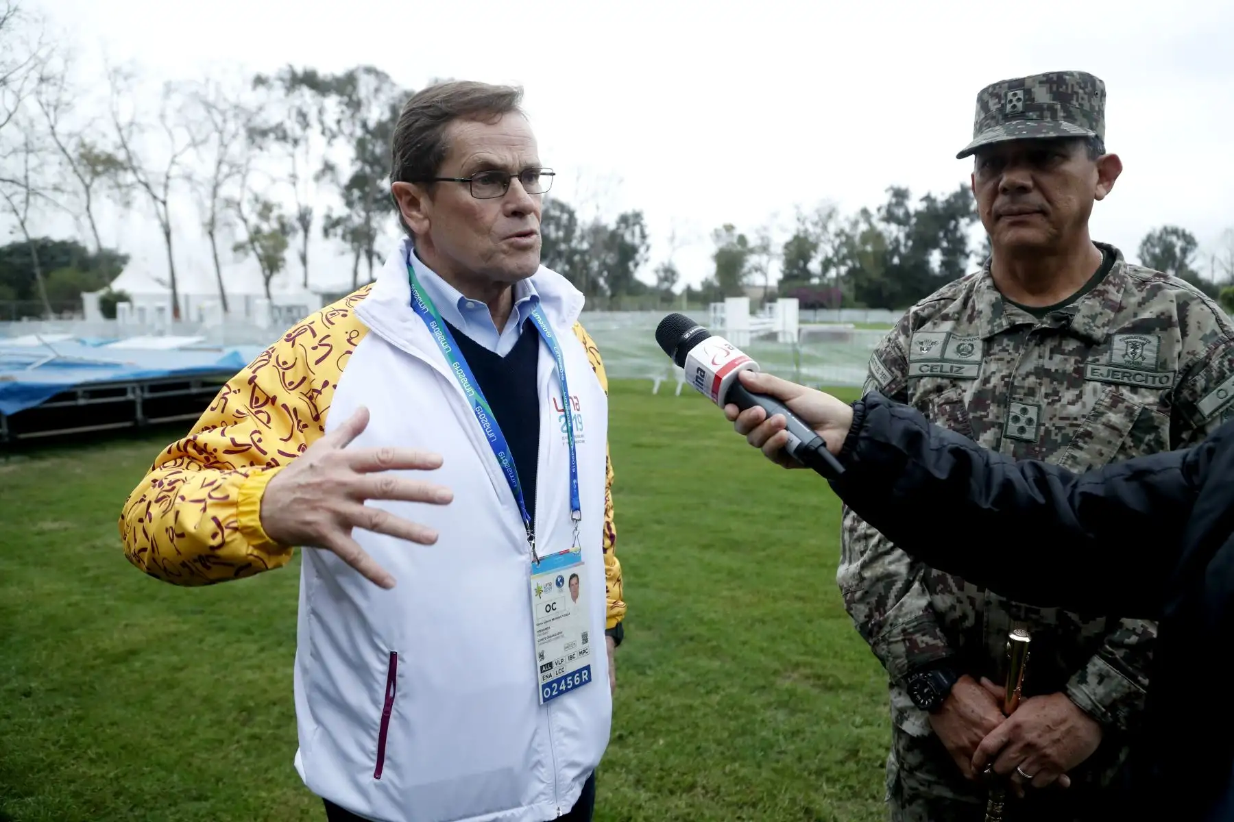 El presidente del Comité Organizador de Lima 2019, Carlos Neuhaus visito la EMCH, donde se llevarán a cabo las competencias de Pentatlón Moderno, Natación, Salto de ecuestre, Levantamiento de Pesas y Físico Culturismo. Foto: ANDINA/Josue Ramos
