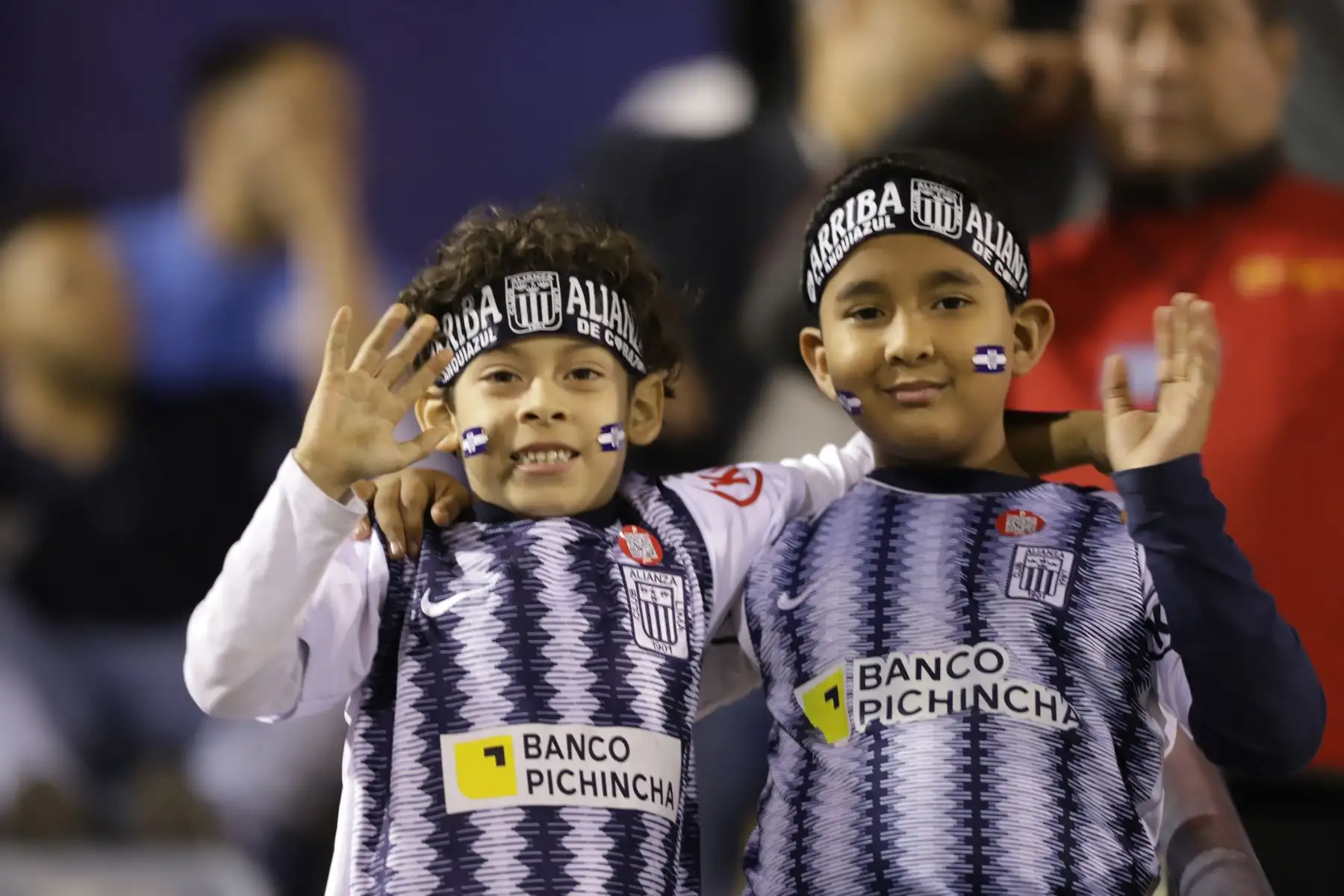 Alianza Lima y Sporting Cristal disputan, en el estadio Alejandro Villanueva, el partido más importante de la segunda jornada del torneo Clausura de la liga. Foto: ANDINA/Jorge Tello
