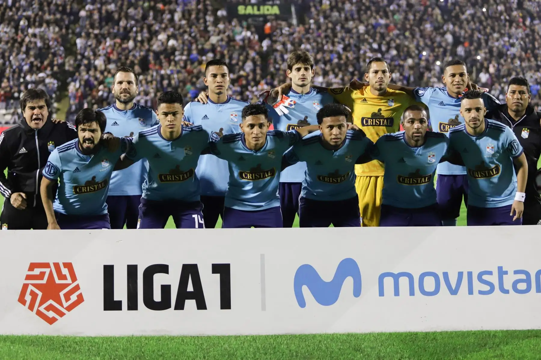 Alianza Lima y Sporting Cristal disputan, en el estadio Alejandro Villanueva, el partido más importante de la segunda jornada del torneo Clausura de la liga. Foto: ANDINA/Jorge Tello