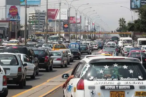 Pico y Placa: estos son los horarios que regirán desde el lunes. Foto: ANDINA/archivo.