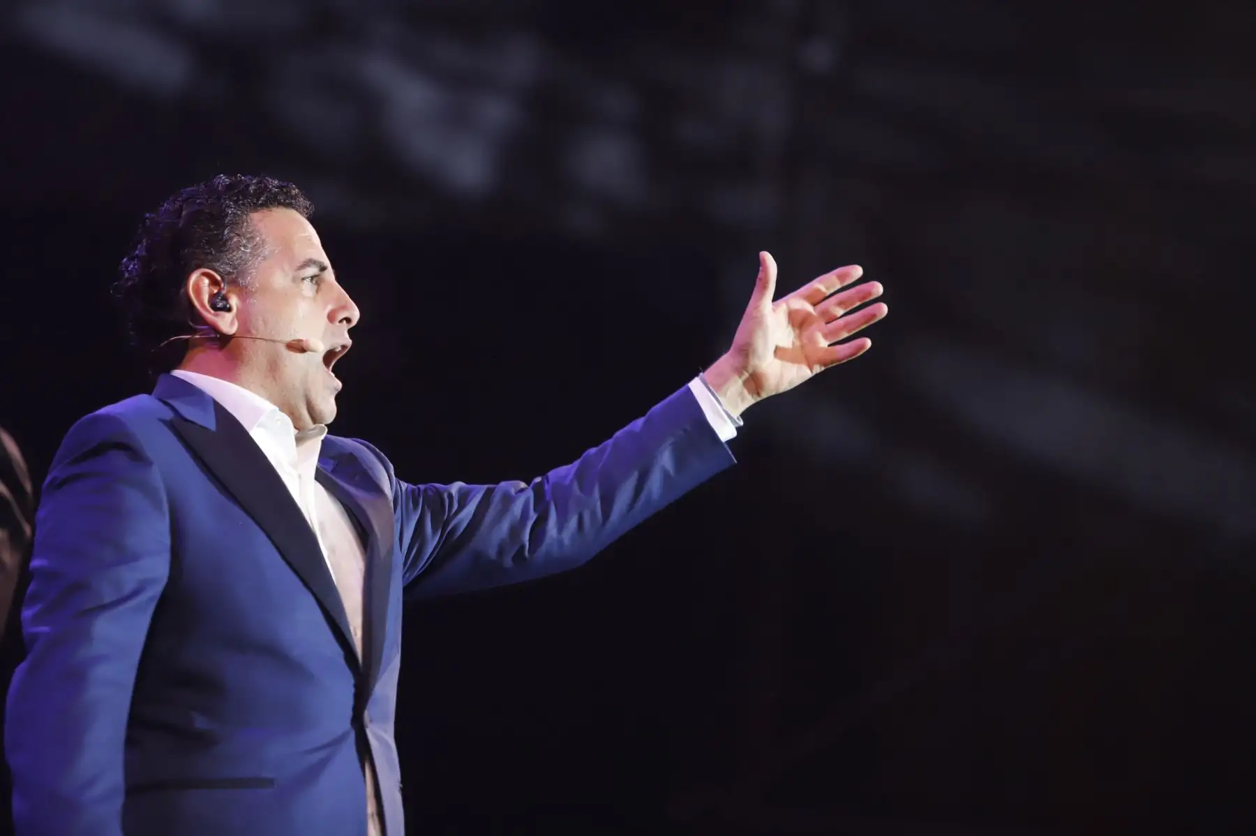 Presidente Martin Vizcarra asistió al concierto  “Serenata por el Perú” que ofreció  el tenor peruano Juan Diego Florez  acompañado por la Orquesta Sinfónica y el Coro Juvenil de Sinfonía Perú, en la Plaza Mayor de Lima.Foto:ANDINA/Prensa Presidencia
