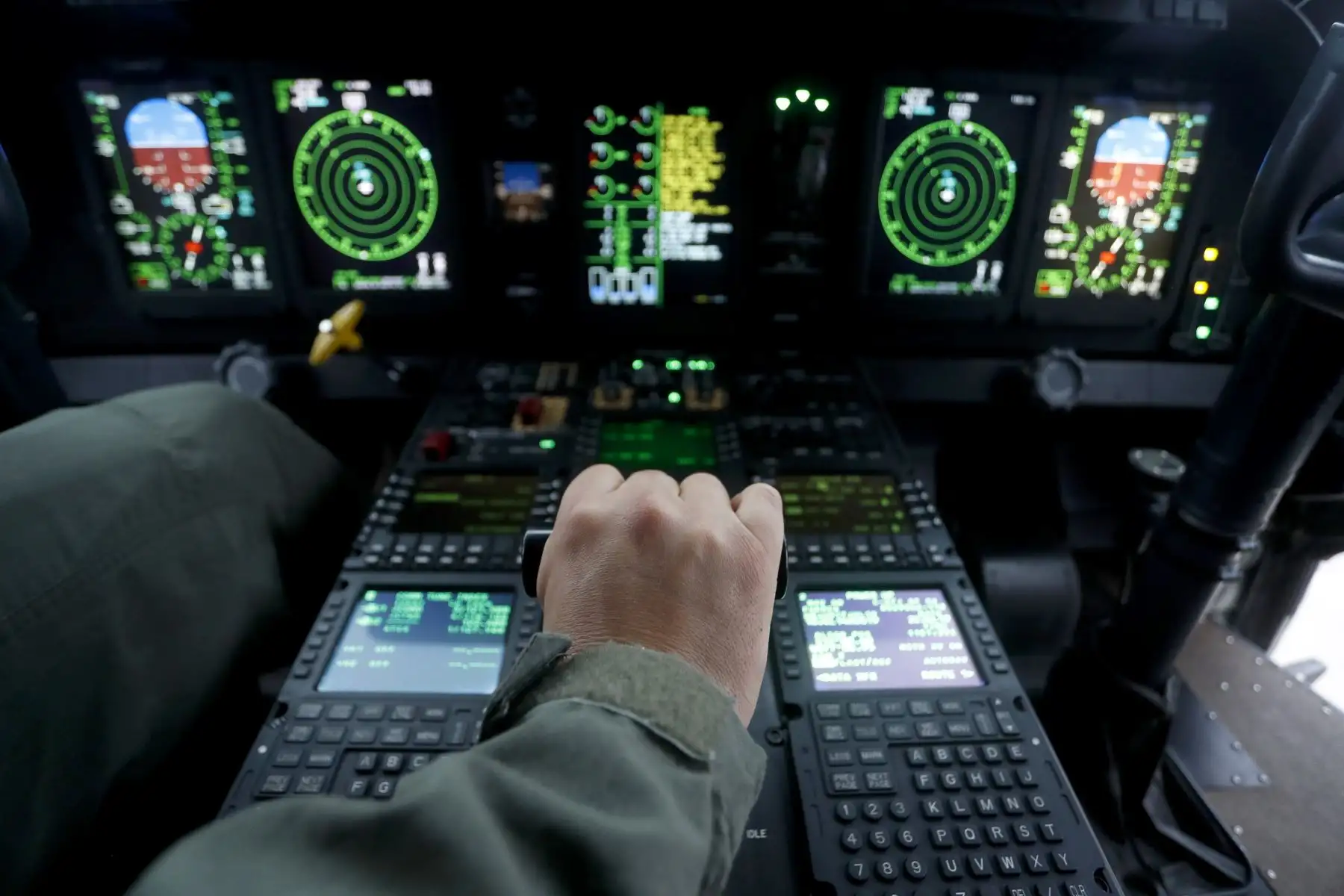 La Fuerza Aérea muestra la moderna aeronave C27J Spartan cumple como defensa nacional, pero en tiempo de paz contribuye brindando servicio de transporte de personas, carga, apoyo logístico, y sobre todo de ayuda en casos de emergencias. Foto: ANDINA/Josue Ramos