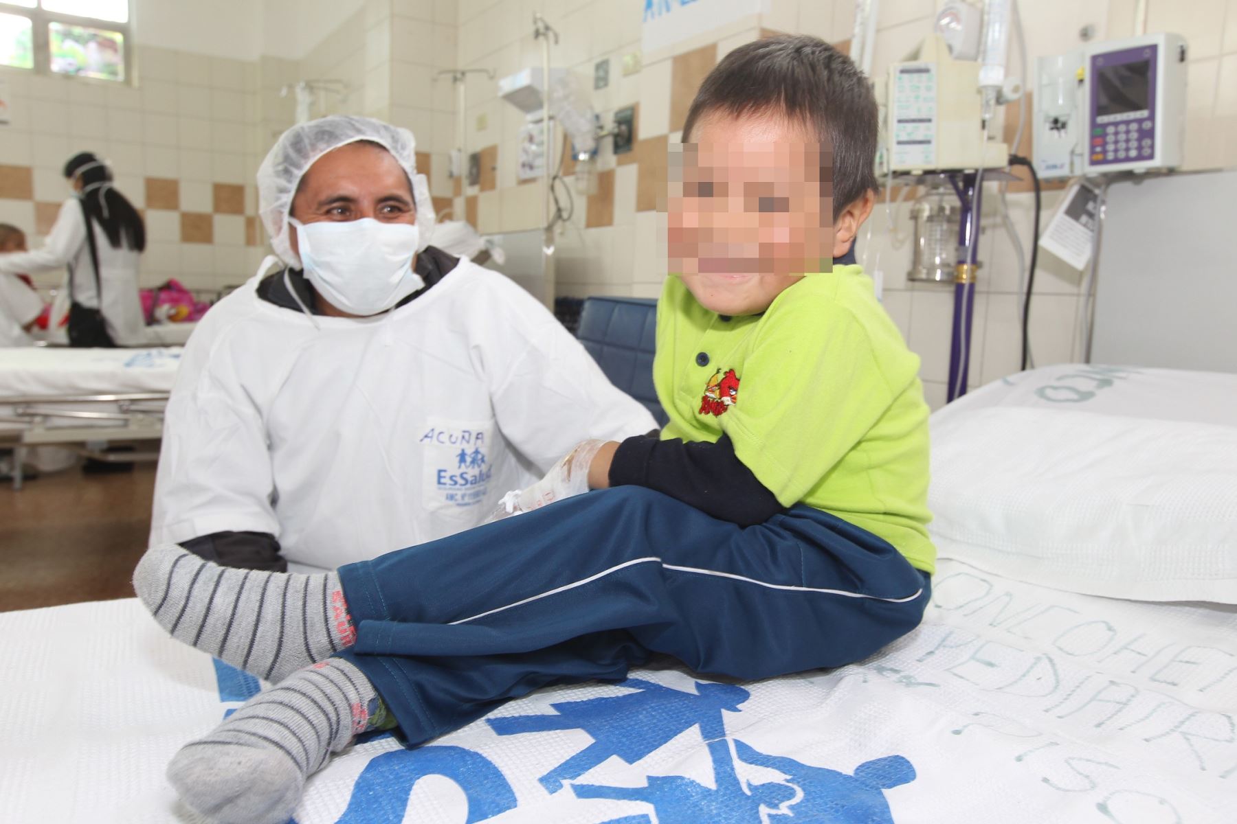 EsSalud contará con sistema para tratamiento de cáncer infantil. Foto: ANDINA/Difusión