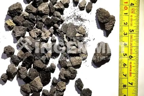 Volcán Ubinas, en Moquegua, expulsó piedras incandescentes luego de registrar explosión. ANDINA/Difusión