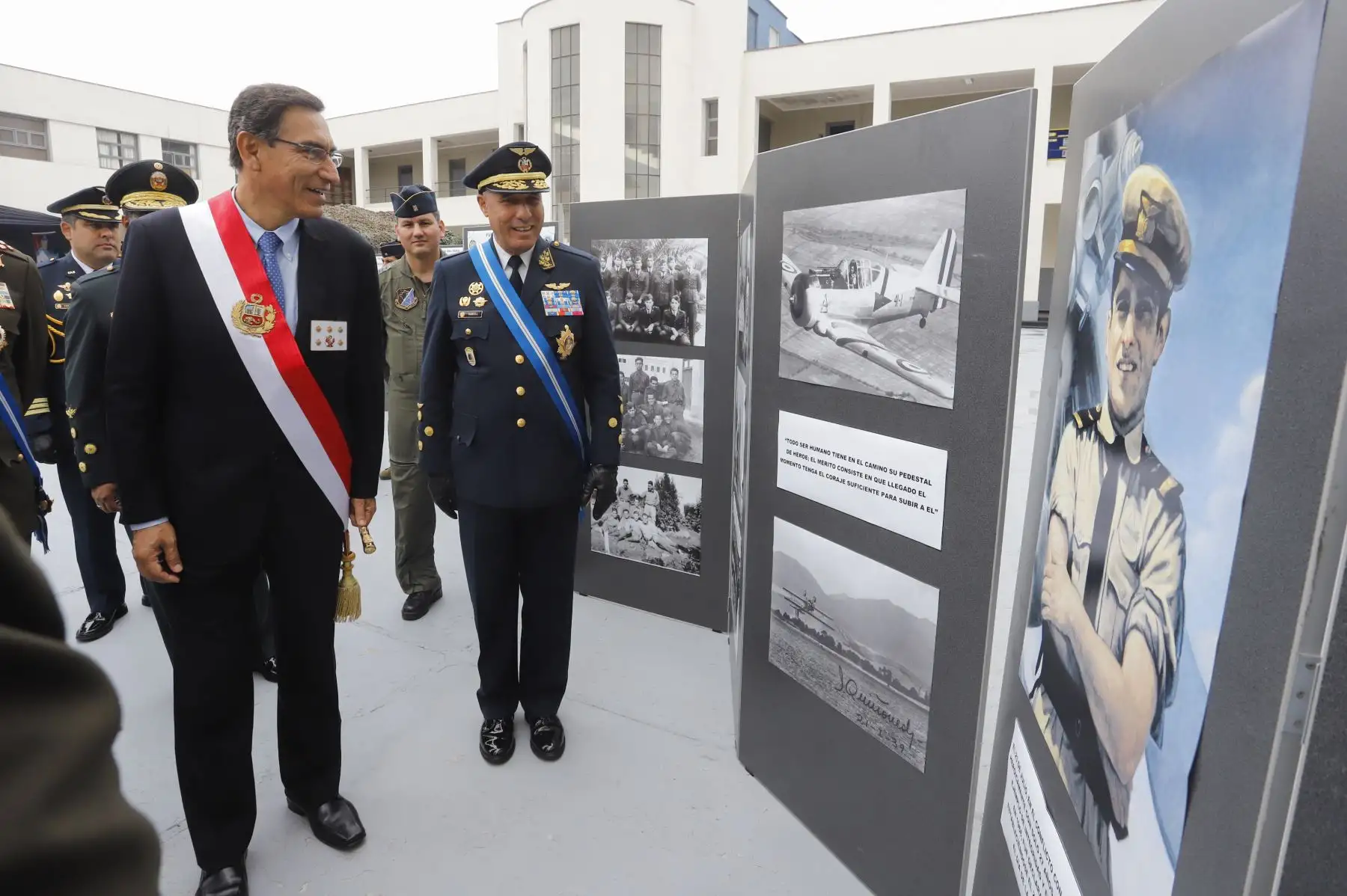 Presidente Martín Vizcarra asiste al desfile por el día de la Fuerza Aérea del Perú.
Foto: ANDINA/Prensa Presidencia
