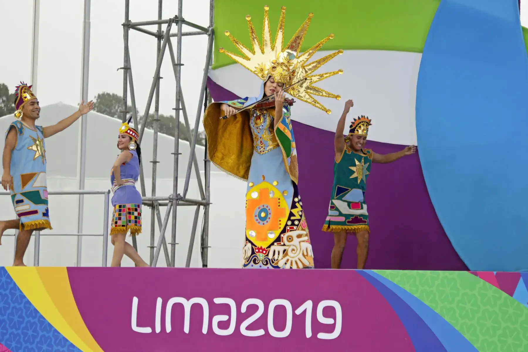 Emotiva bienvenida oficial a la Delegación Peruana en la Villa Panamericana.
Foto: Lima 2019