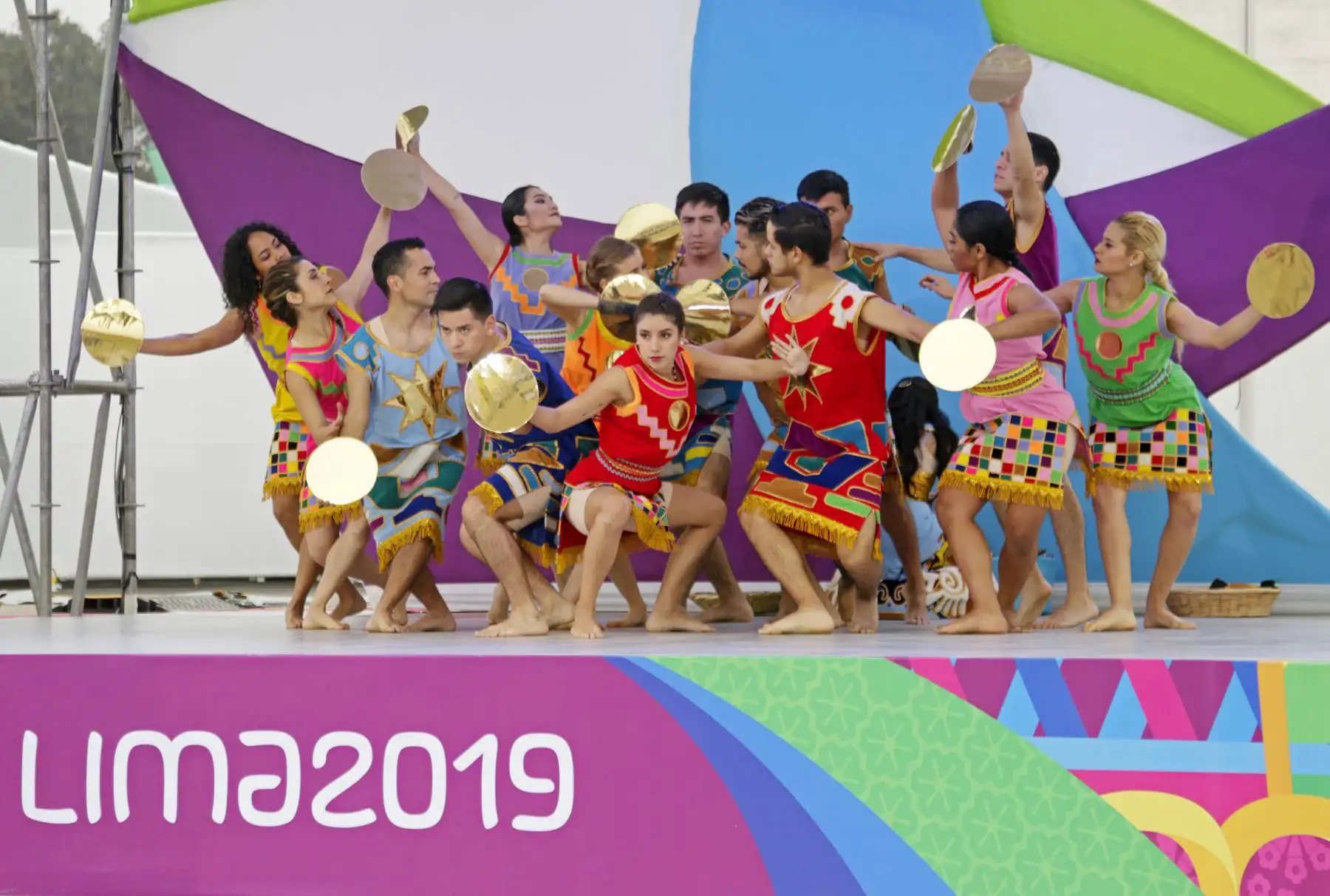 Emotiva bienvenida oficial a la Delegación Peruana en la Villa Panamericana.
Foto: Lima 2019