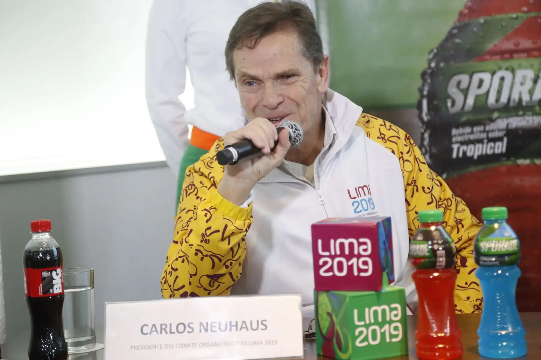 Carlos Neuhaus, presidente del comité organizador Lima 2019 participa en la presentaciòn de  la bebida oficial  Sporade que beberán los deportistas durante la competencia en los Juegos Panamericanos Lima 2019.
Foto: ANDINA/Josue Ramos