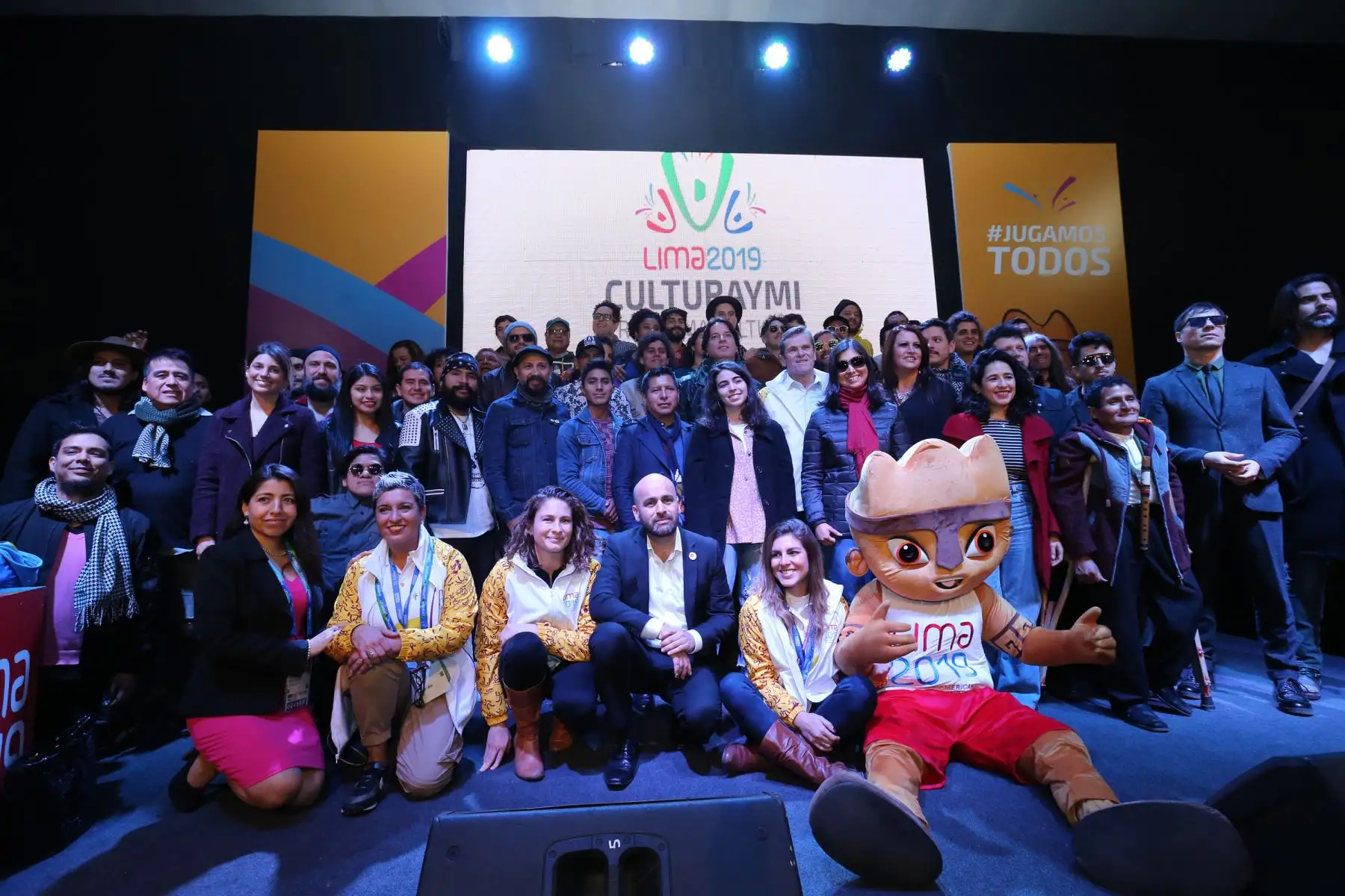 El presidente del Comité Organizador de Lima 2019, Carlos Neuhaus , presenta  el programa cultural Culturaymi Foto: ANDINA/Norman Córdova