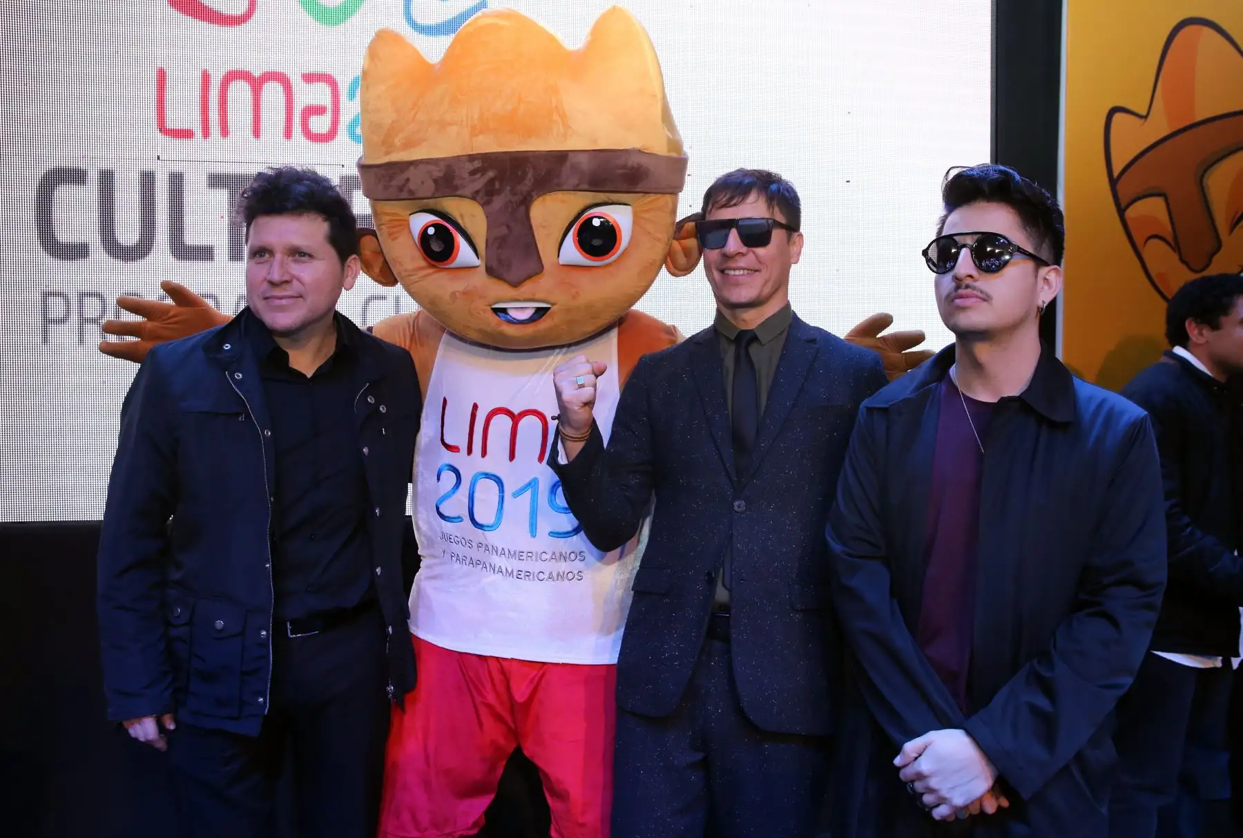 El cantante Antonio Salim y su grupo se hacen presente en  el programa cultural " Culturaymi " de Lima 2019. Foto: ANDINA/Norman Córdova